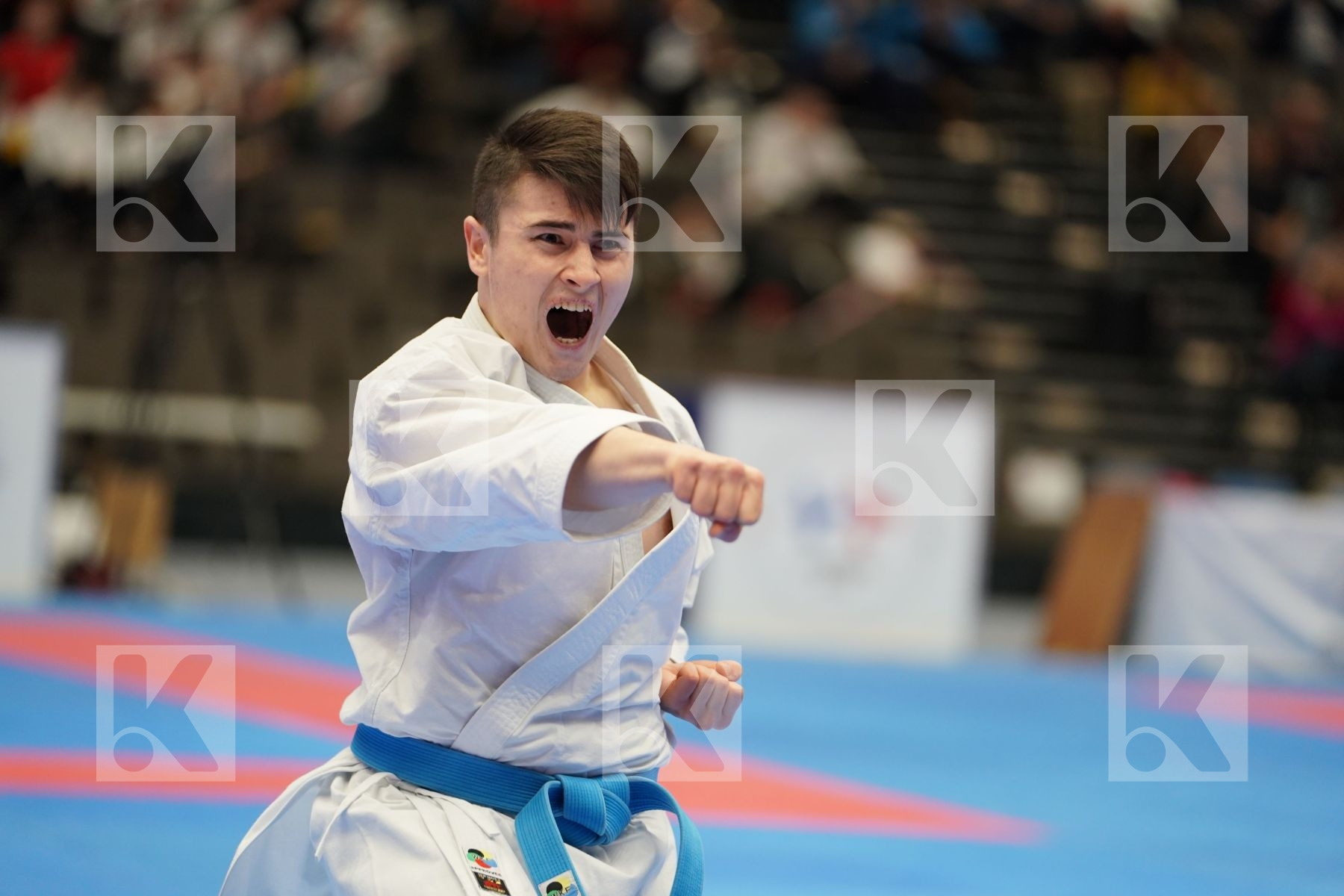 OZDEMIR ENES (TURKEY) in Junior Kata Male - Final bout