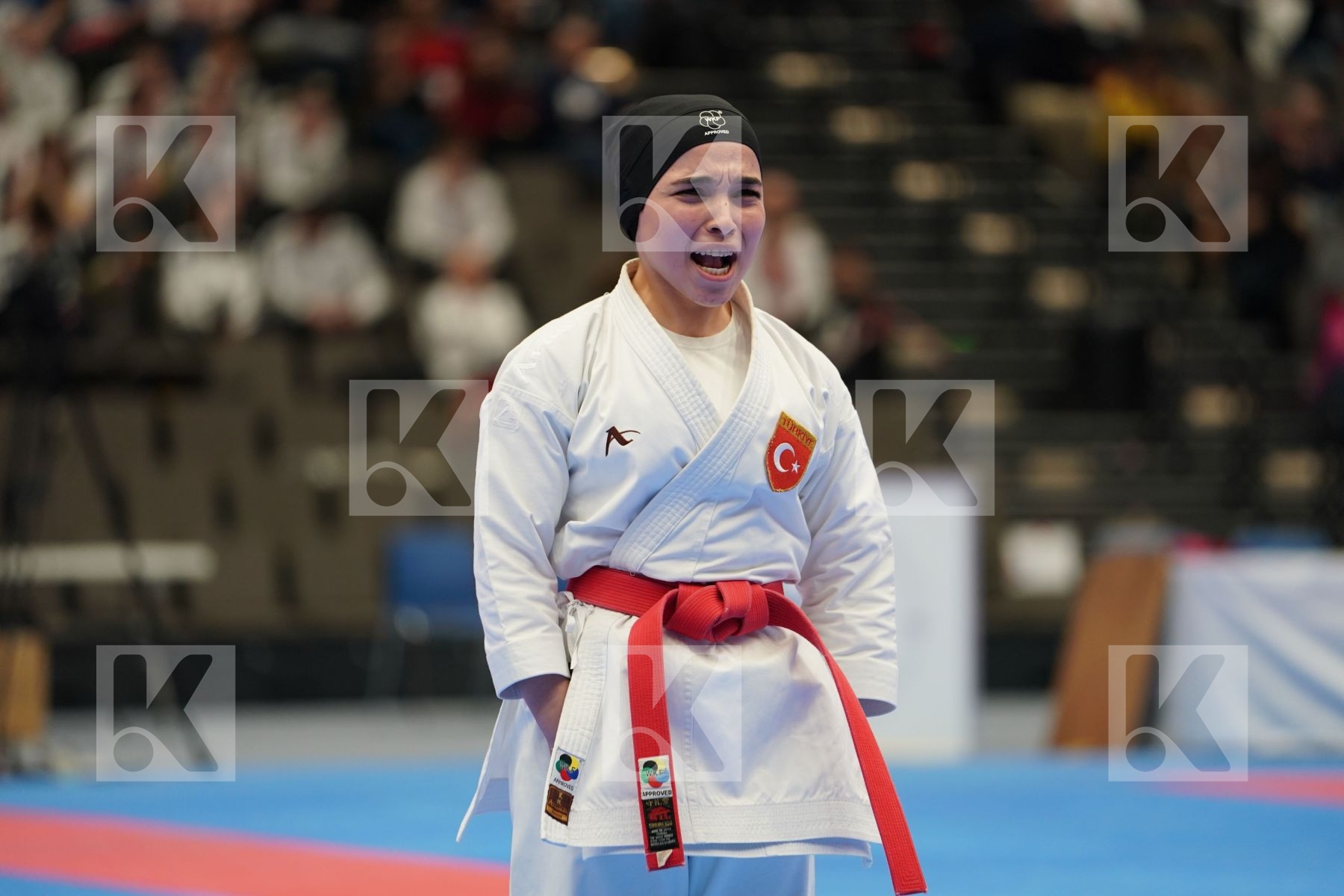 COLAK KEYDA NUR (TURKEY) in Junior Kata Female - Final bout