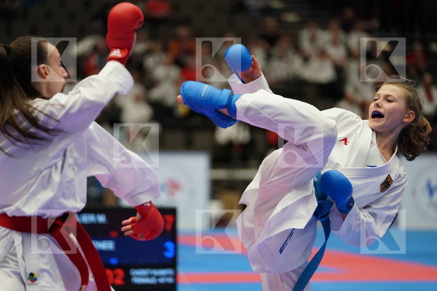SOULIER MARGOT (FRANCE) vs STEIN RENEE (GERMANY) in Cadet Kumite Female -47 Kg - Final bout