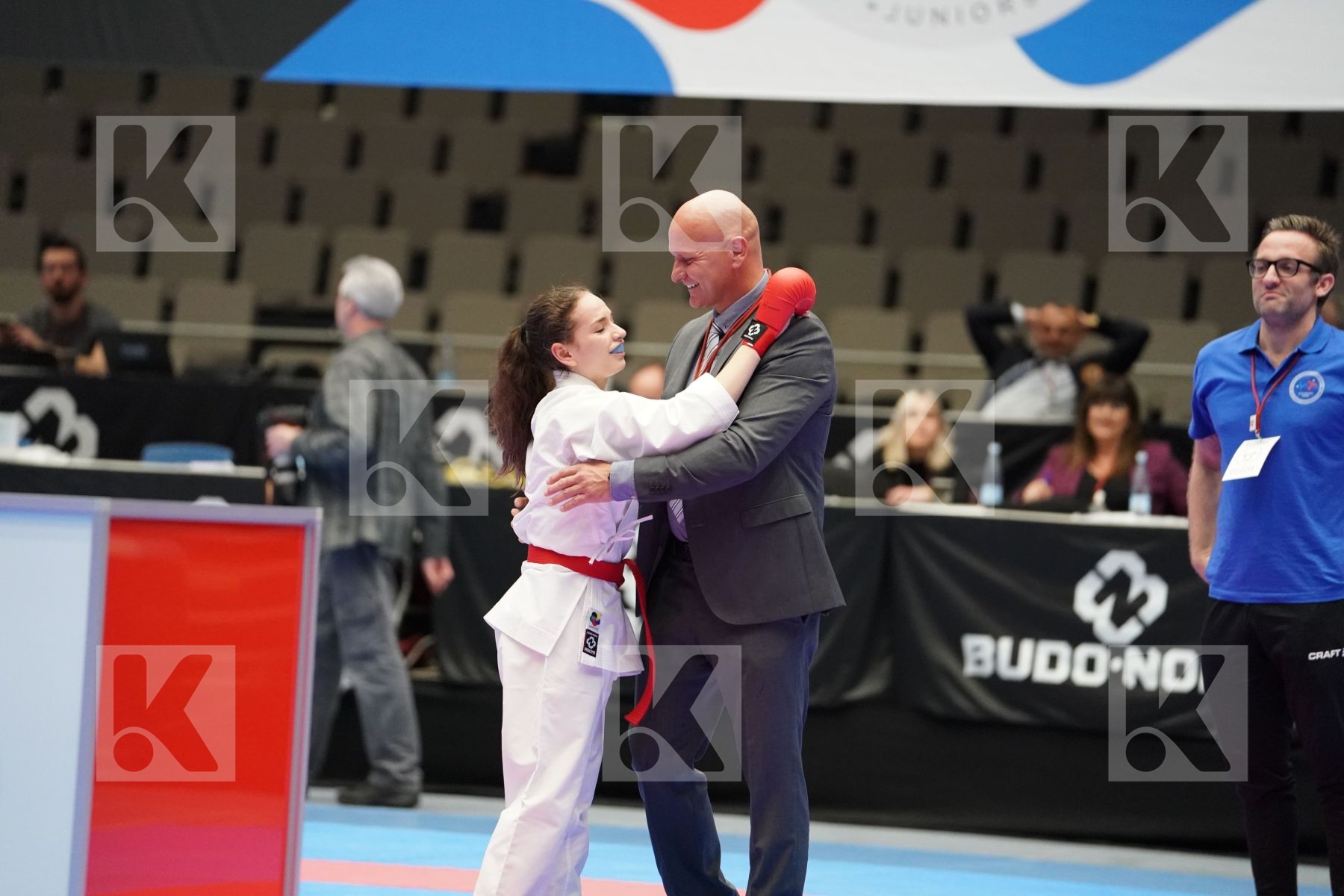BATAKUJEVIC ERIKA (DENMARK) vs ELISABETH EMMA MARIE (FRANCE) in Cadet Kumite Female -54 Kg - Final bout