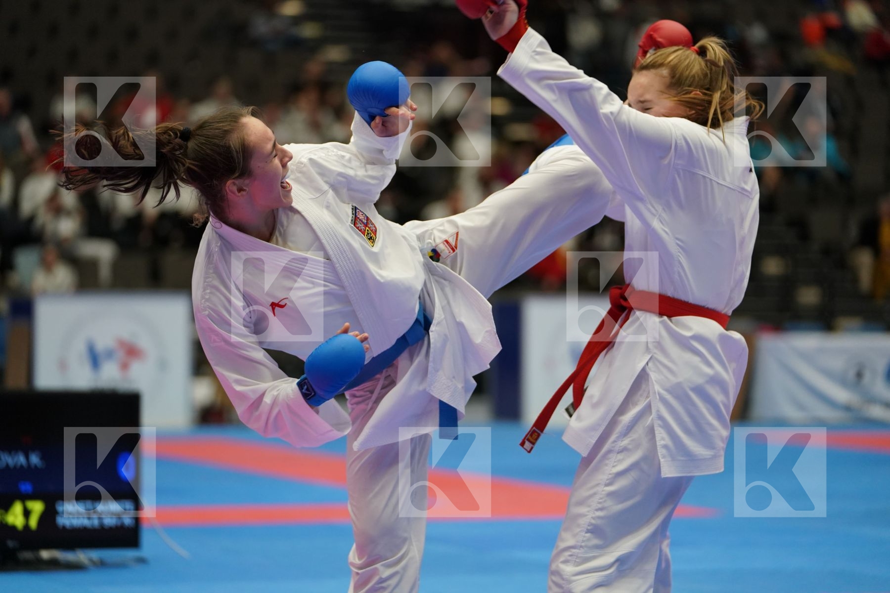 DEVIGILI HANNA (AUSTRIA) vs MUZIKAROVA KLARA (CZECH REPUPLIC) in Cadet Kumite Female 54+ Kg - Final bout