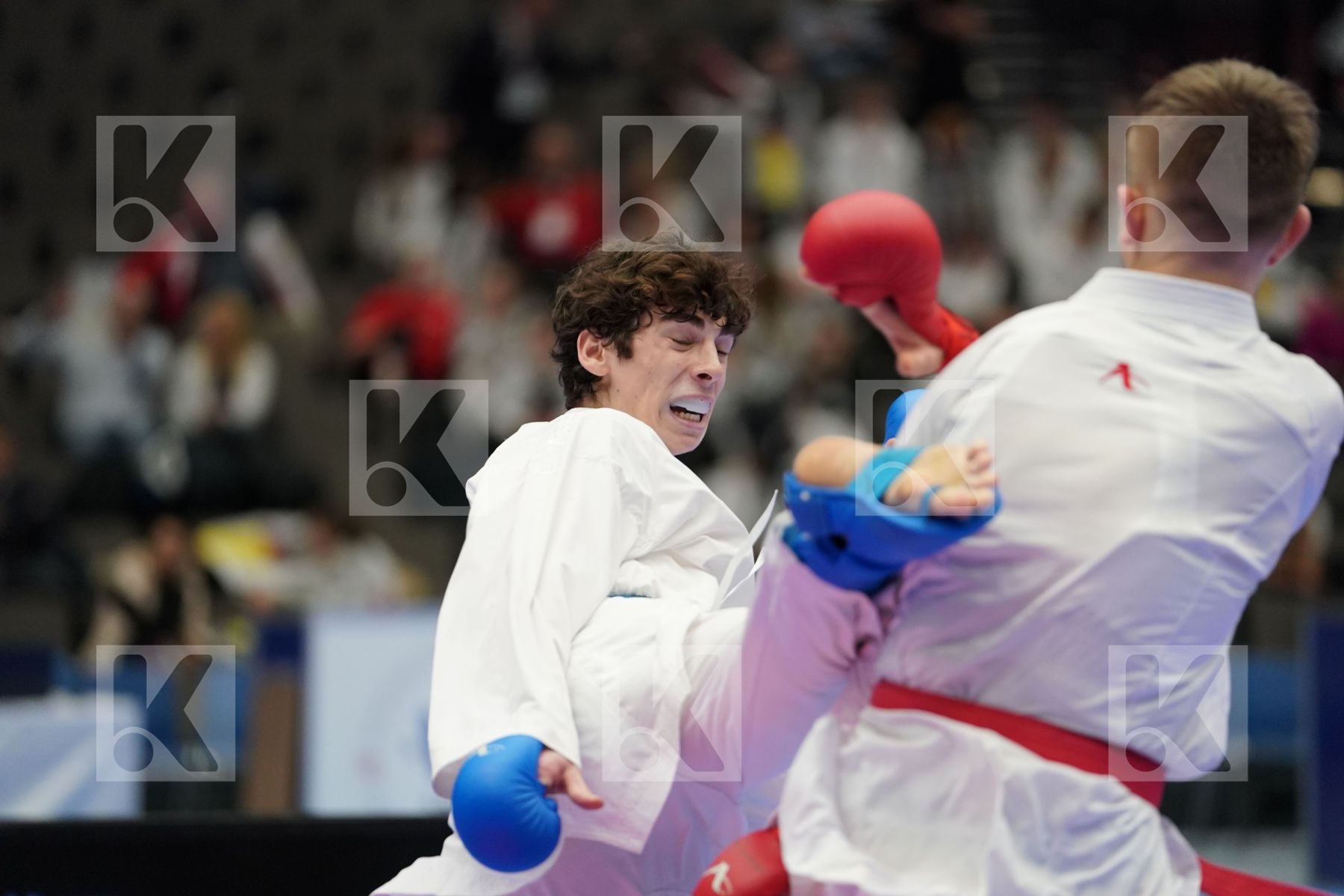 JERMOLAEV ARTJOM (LATVIA) vs MANIA SABA (GEORGIA) in Cadet Kumite Male Ð 70 Kg - Final bout
