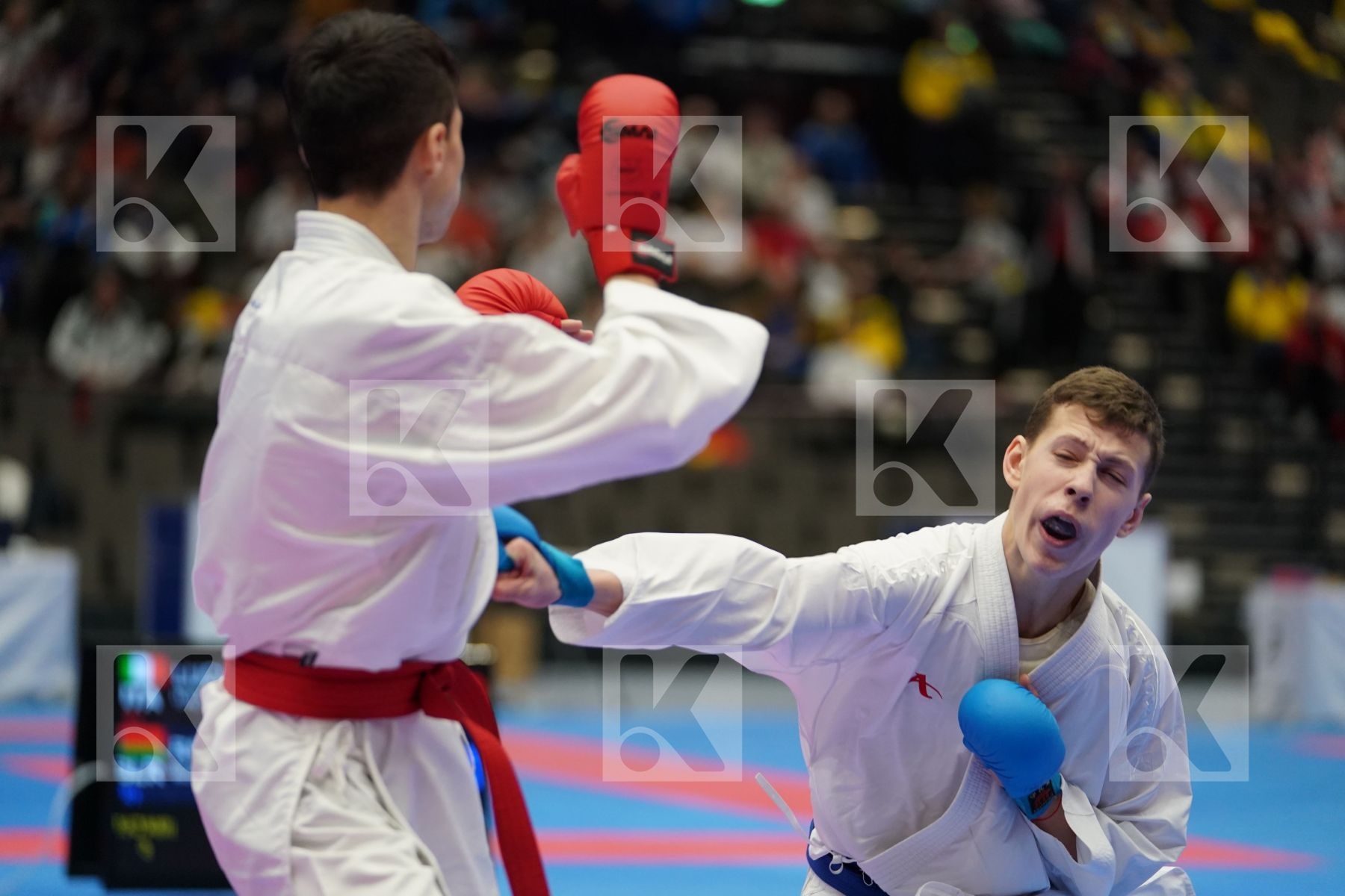 LUCIANO CARMINE (ITALY) vs RASHETNIK MIKITA (BELARUS) in Junior Kumite Male Ð 55 Kg - Final bout