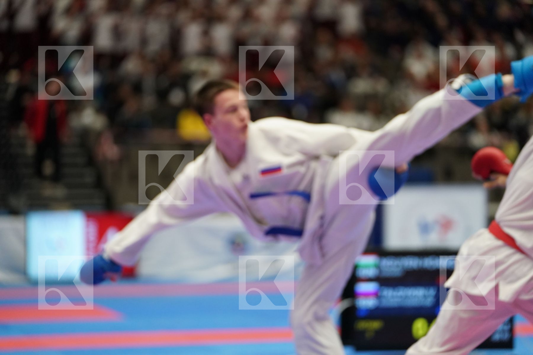 NGUYEN HOANG AN (HUNGARY) vs TALDYKIN VLADISLAV (RUSSIAN FEDERATION) in Junior Kumite Male Ð 68 Kg - Final bout