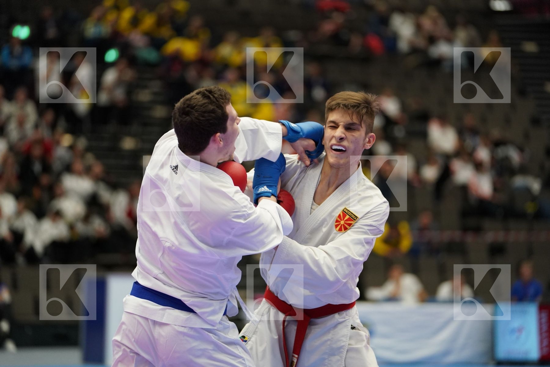 PETKOV GLIGOR (FYR OF MACEDONIA) vs CREAN CHRISTOPHER MC CARTHY (IRELAND) in Junior Kumite Male 76 + Kg - Final bout
