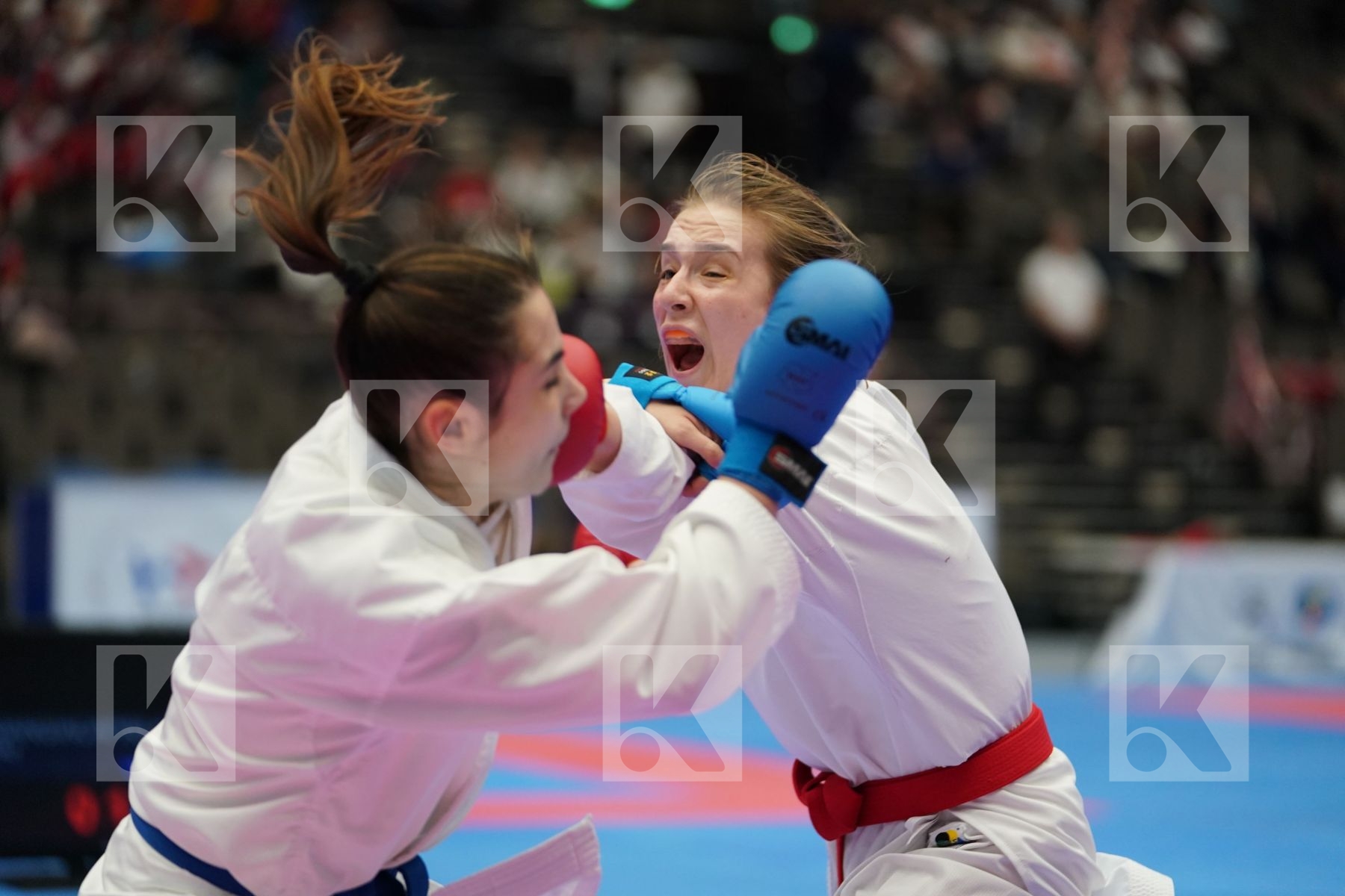 RODINA ANNA (RUSSIAN FEDERATION) vs MANGIACAPRA ALESSANDRA (ITALY) in Under 21 Kumite Female -61 Kg - Final bout