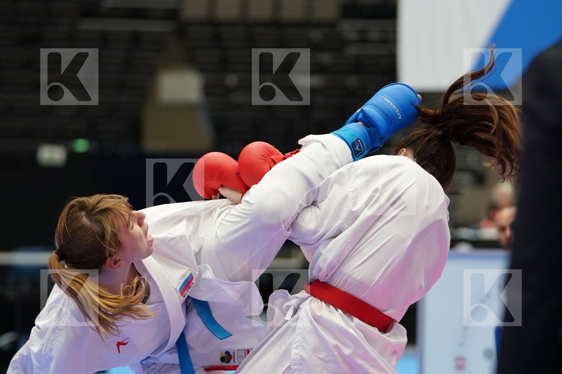 AVAZERI LEA (FRANCE) vs ISAEVA VICTORIA (RUSSIAN FEDERATION) in Under 21 Kumite Female -68 Kg - Final bout