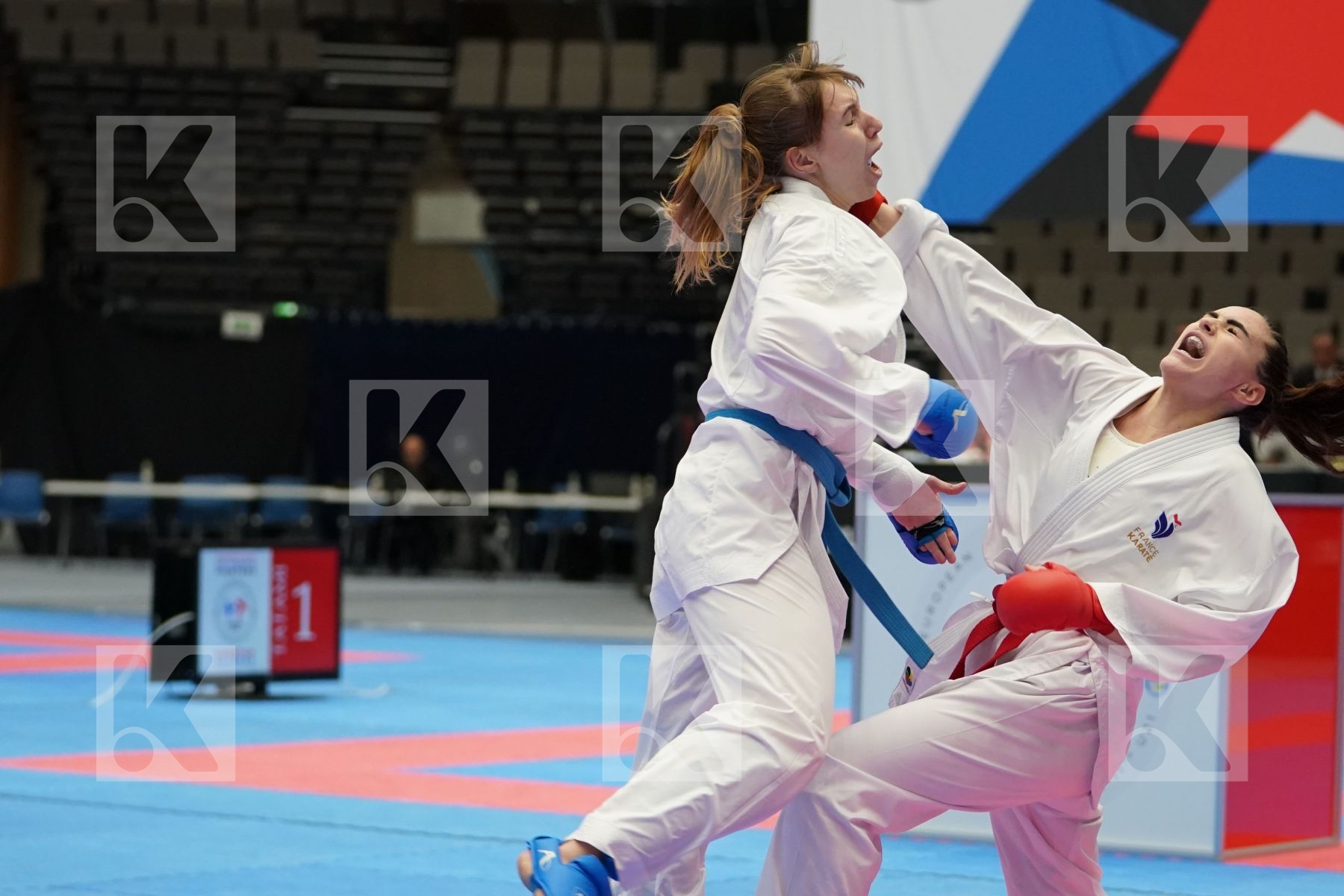 AVAZERI LEA (FRANCE) vs ISAEVA VICTORIA (RUSSIAN FEDERATION) in Under 21 Kumite Female -68 Kg - Final bout