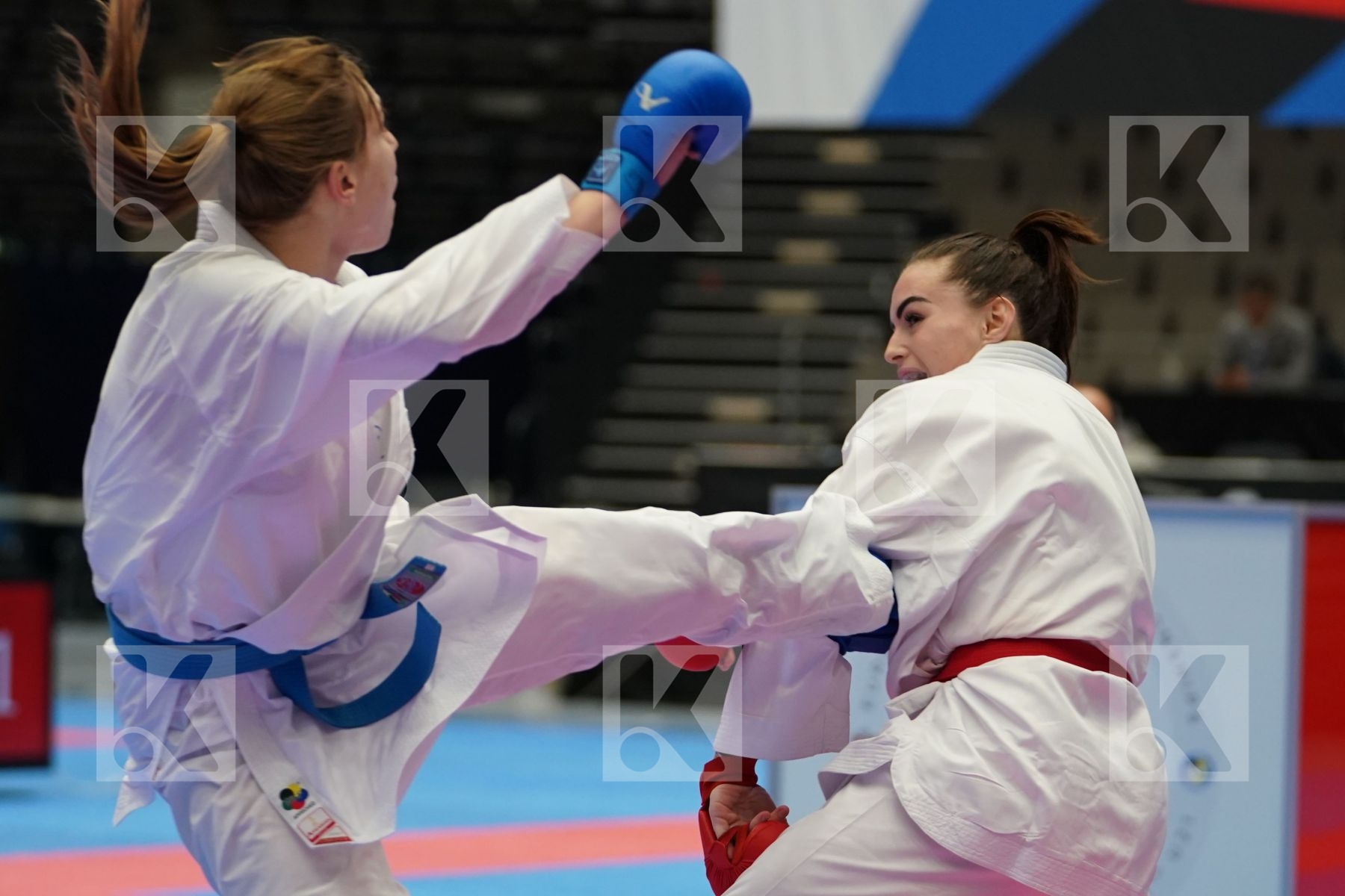 AVAZERI LEA (FRANCE) vs ISAEVA VICTORIA (RUSSIAN FEDERATION) in Under 21 Kumite Female -68 Kg - Final bout