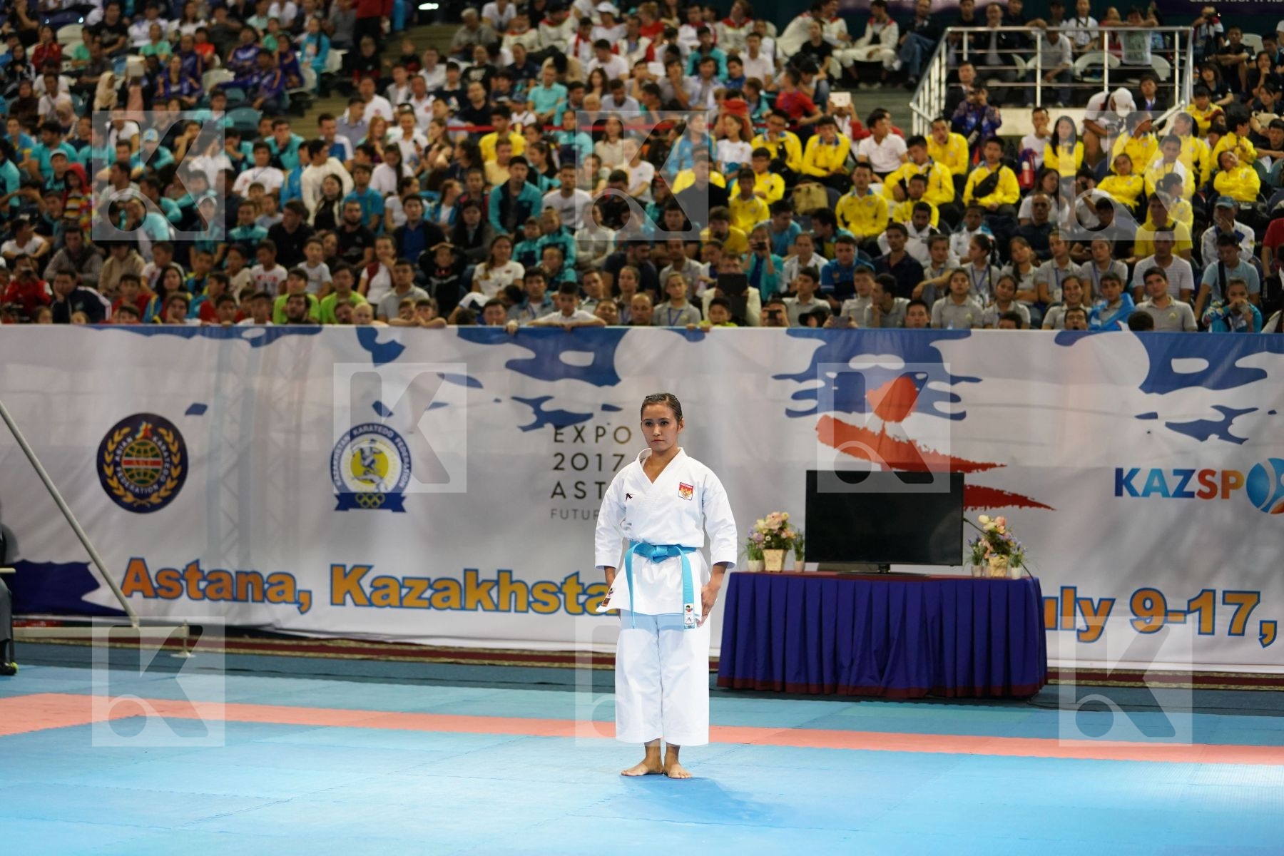 Afustiani Ora Sisilia Female kata Indonesia