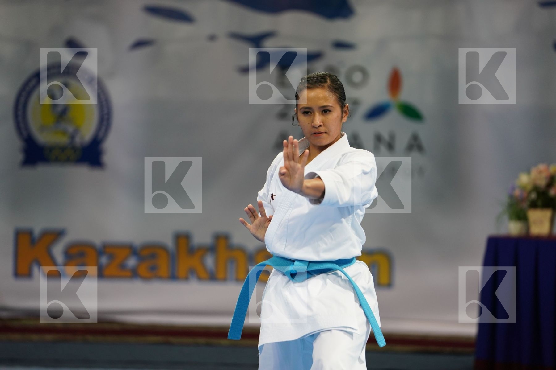 Afustiani Ora Sisilia Female kata Indonesia