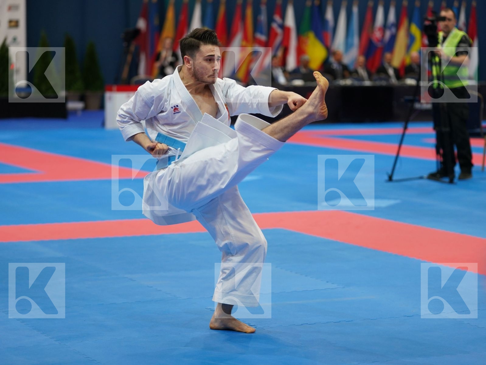 OZDEMIR ENES (TURKEY) in Junior Kata Male - Final bout