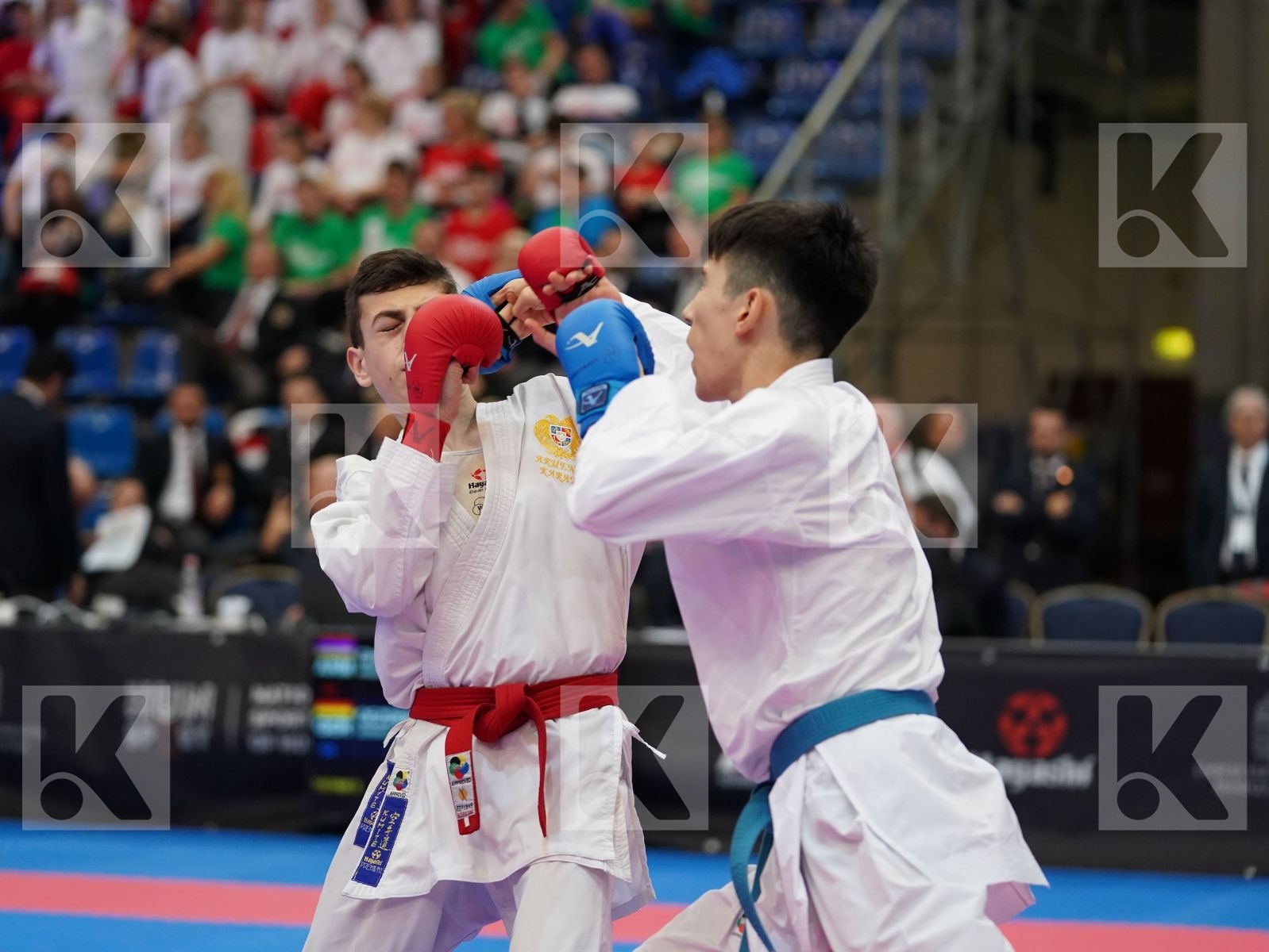 GHAZARYAN MHER (ARMENIA) vs OEZDEMIR MUHAMMED (GERMANY) in Cadet Kumite Male -52 Kg - Final bout