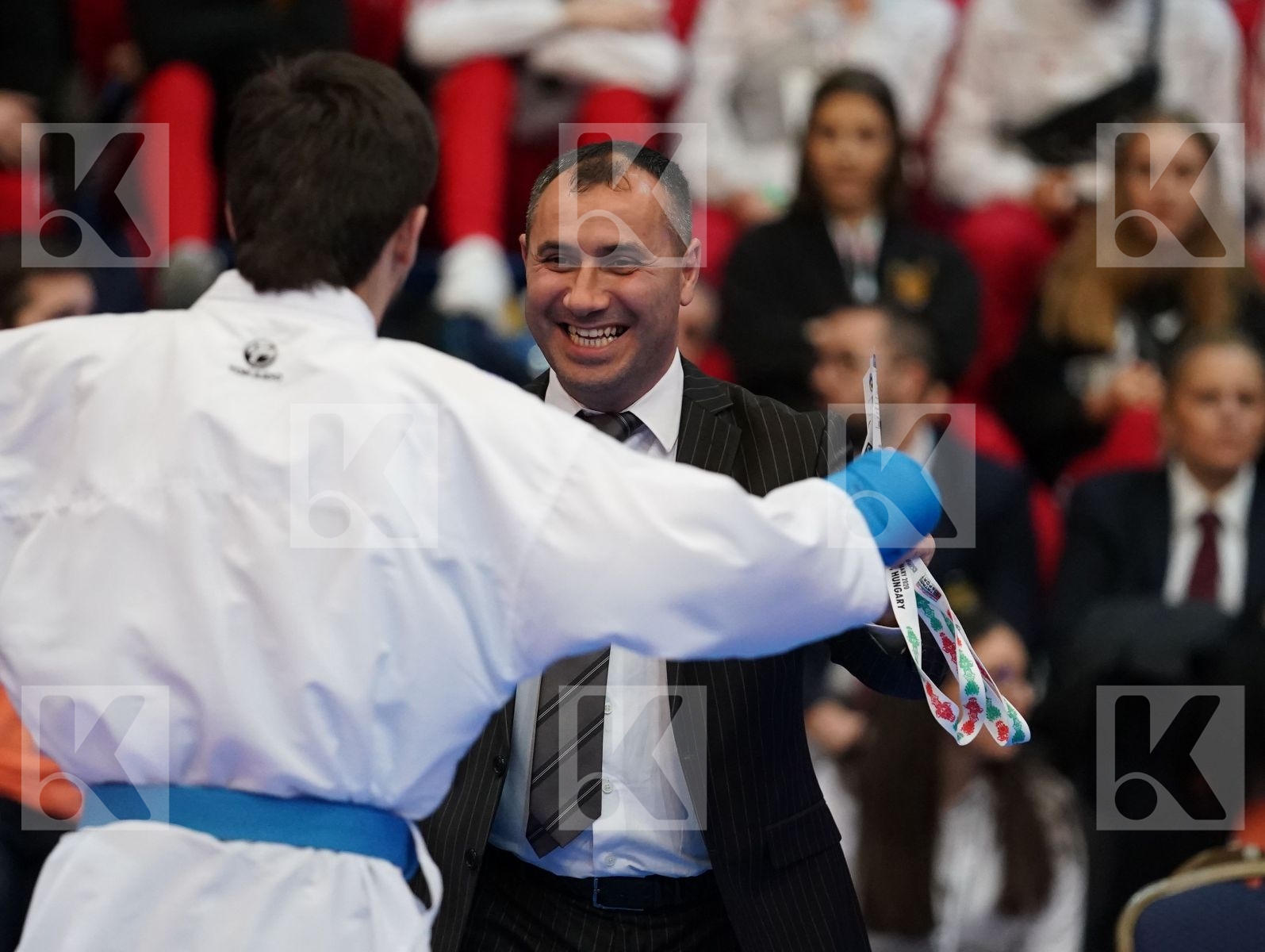 TAMSE NIKLAS (SLOVENIA) vs HUSEYNOV SULTAN (AZERBAIJAN) in Junior Kumite Male -55 Kg - Final bout