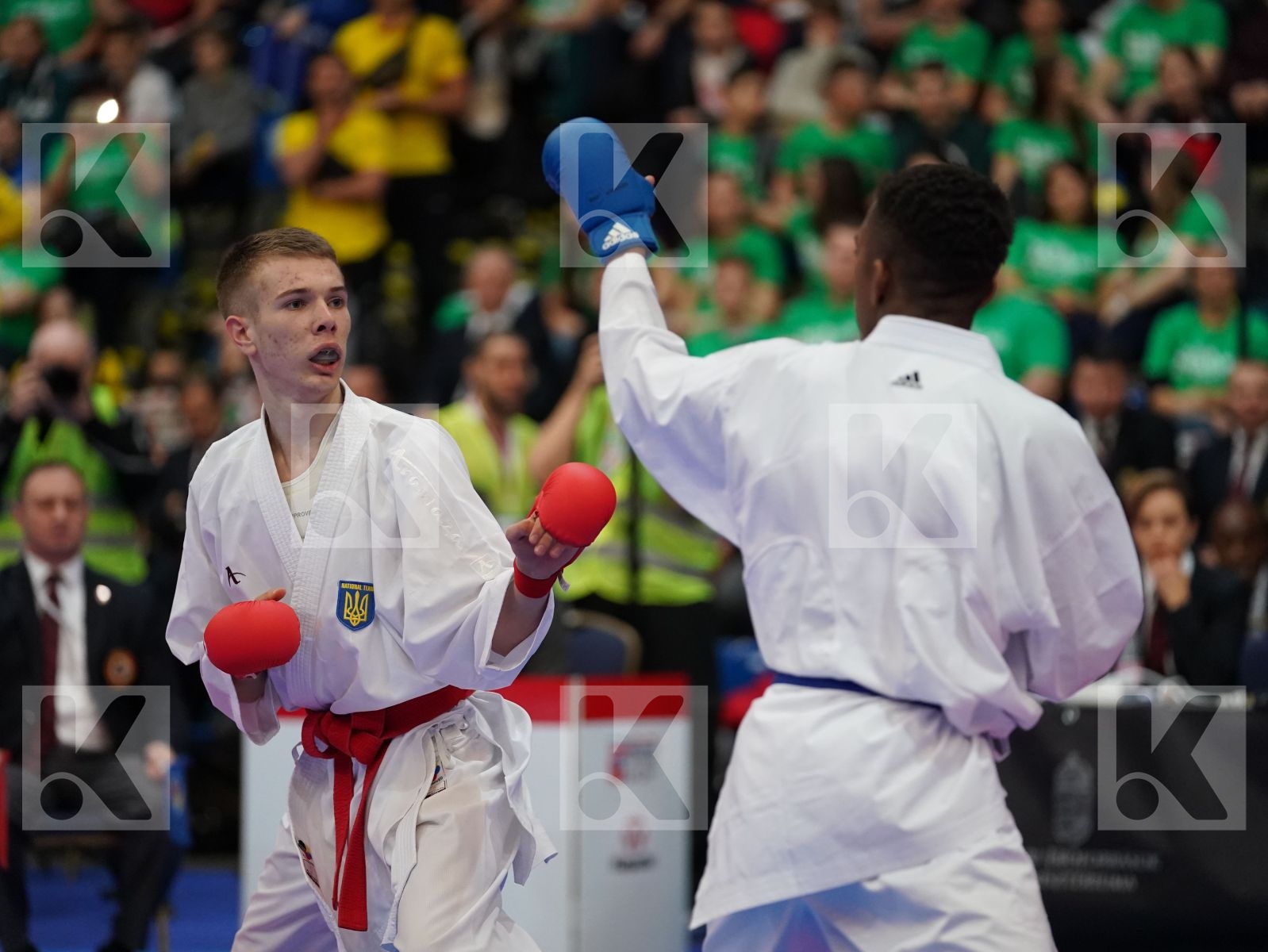 HOTSULIAK OLEKSII (UKRAINE) vs GARI RYAN (FRANCE) in Junior Kumite Male -61 Kg - Final bout