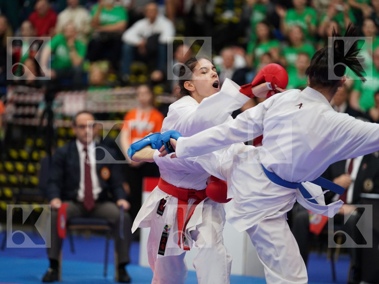 JAKUBOVICS DALMA (HUNGARY) vs BALIK HAZEL (TURKEY) in Junior Kumite Female -48 Kg - Final bout