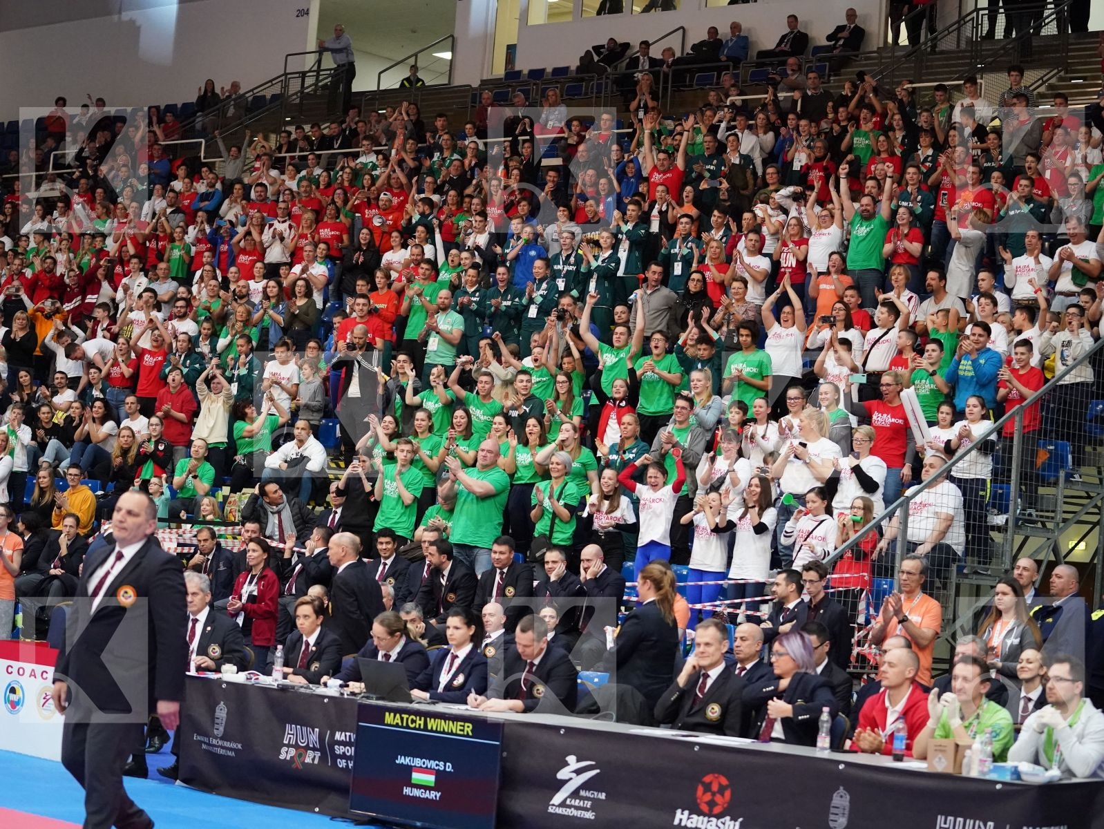 JAKUBOVICS DALMA (HUNGARY) vs BALIK HAZEL (TURKEY) in Junior Kumite Female -48 Kg - Final bout