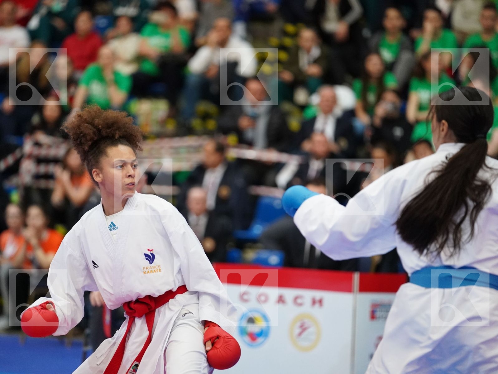 ELISABETH EMMA MARIE (FRANCE) vs RZAZADE AYLA (AZERBAIJAN) in Junior Kumite Female -59 Kg - Final bout