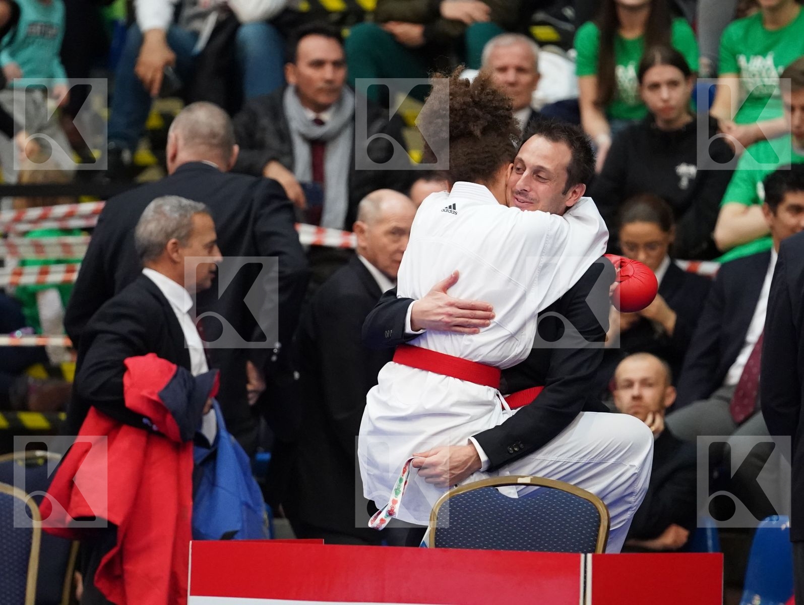 ELISABETH EMMA MARIE (FRANCE) vs RZAZADE AYLA (AZERBAIJAN) in Junior Kumite Female -59 Kg - Final bout
