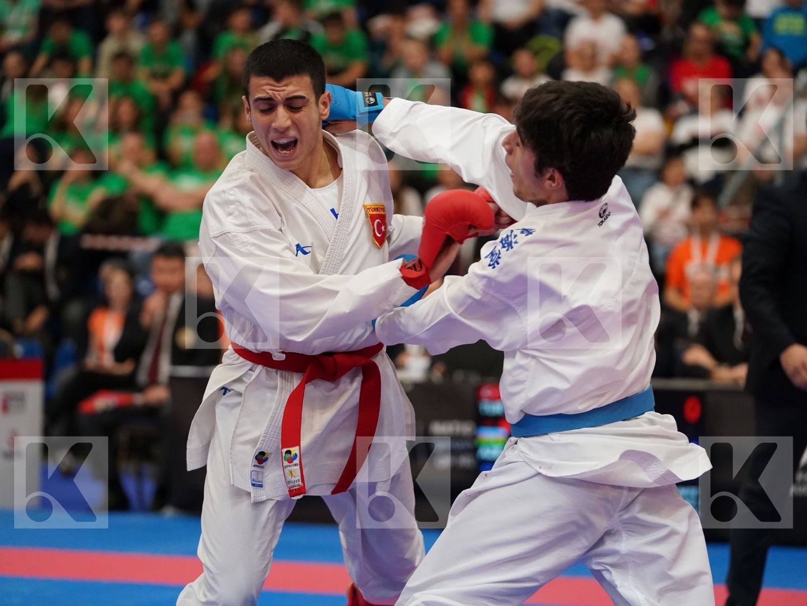 YAMAN ALPEREN (TURKEY) vs AGHAYEV FARID (AZERBAIJAN) in Junior Kumite Male -76 Kg - Final bout