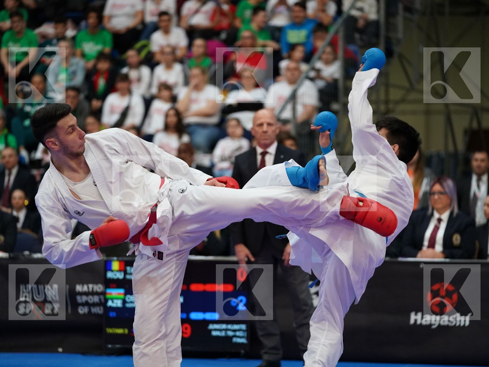 TANAS FLORENTIN (ROMANIA) vs OSMANLI OSMAN (AZERBAIJAN) in Junior Kumite Male 76+ Kg - Final bout