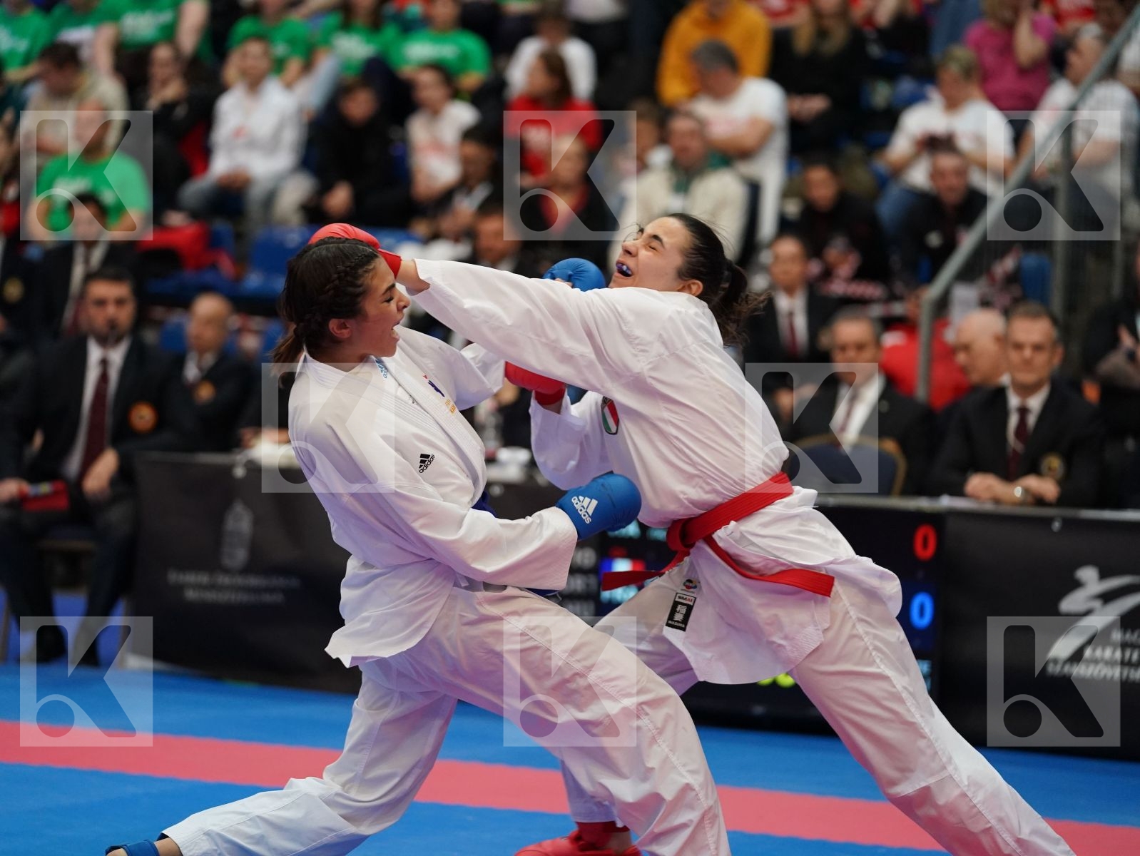 MANGIACAPRA ALESSANDRA (ITALY) vs OUKHATTOU ASSIA (FRANCE) in Under 21 Kumite Female -61 Kg - Final bout