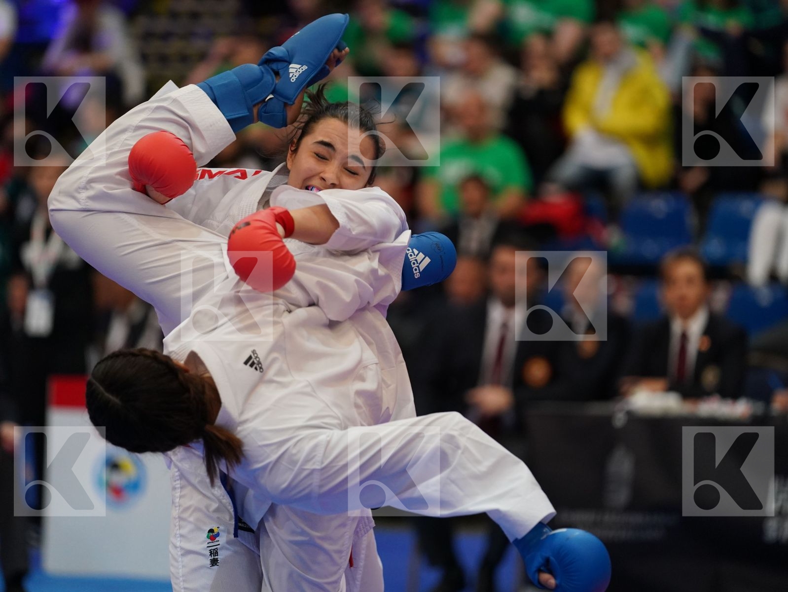 MANGIACAPRA ALESSANDRA (ITALY) vs OUKHATTOU ASSIA (FRANCE) in Under 21 Kumite Female -61 Kg - Final bout