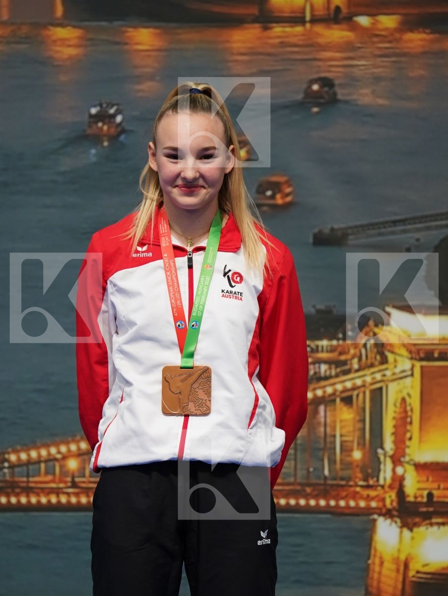 ELISABETH EMMA MARIE (FRANCE), RZAZADE AYLA (AZERBAIJAN), DEVIGILI HANNA (AUSTRIA), BAZELIUK OKSANA (UKRAINE) in Junior Kumite Female -59 Kg - Podium ceremony