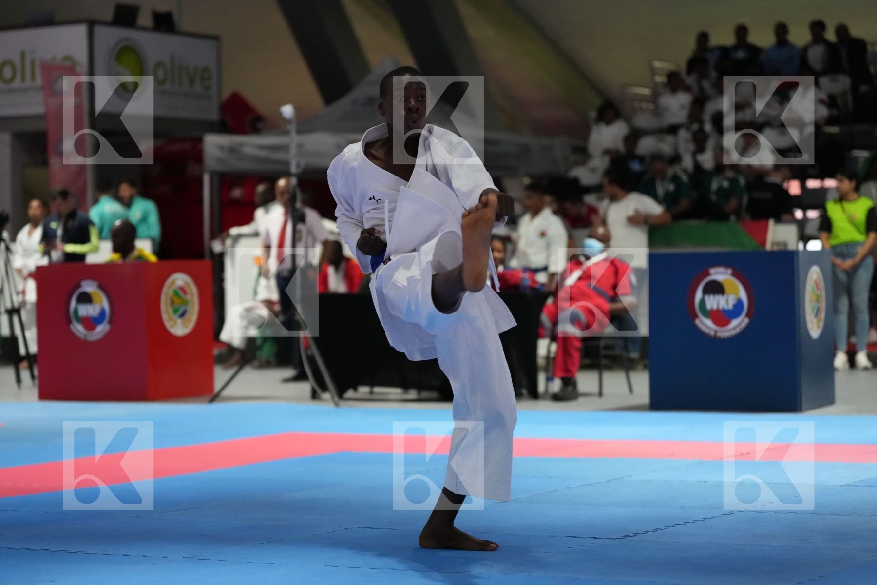 Kata bronze bout featuring TOKA NGANTCHANG MOLIERE