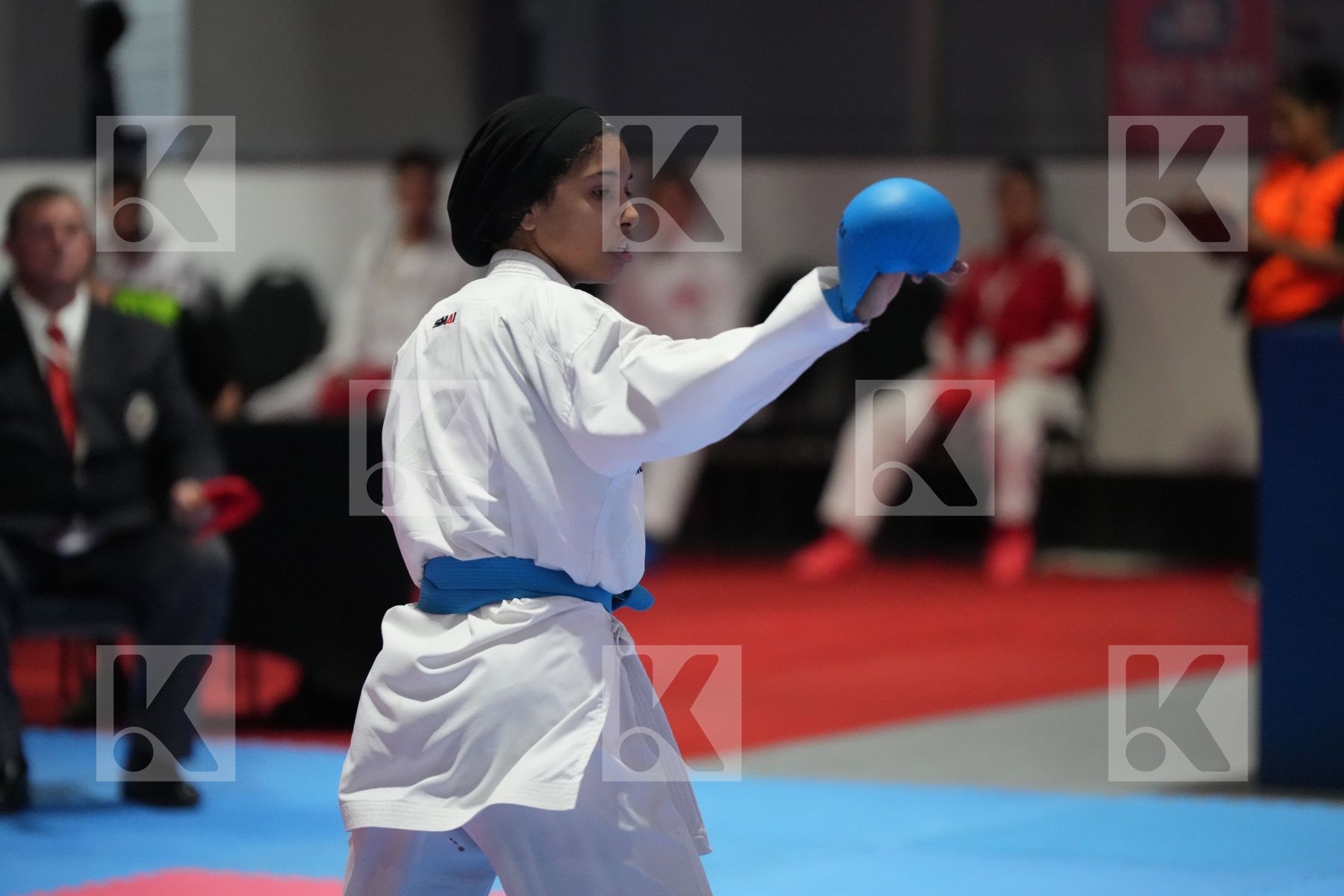 Kumite final bout featuring KENZA YAHIAOUI & AYA DAMANY