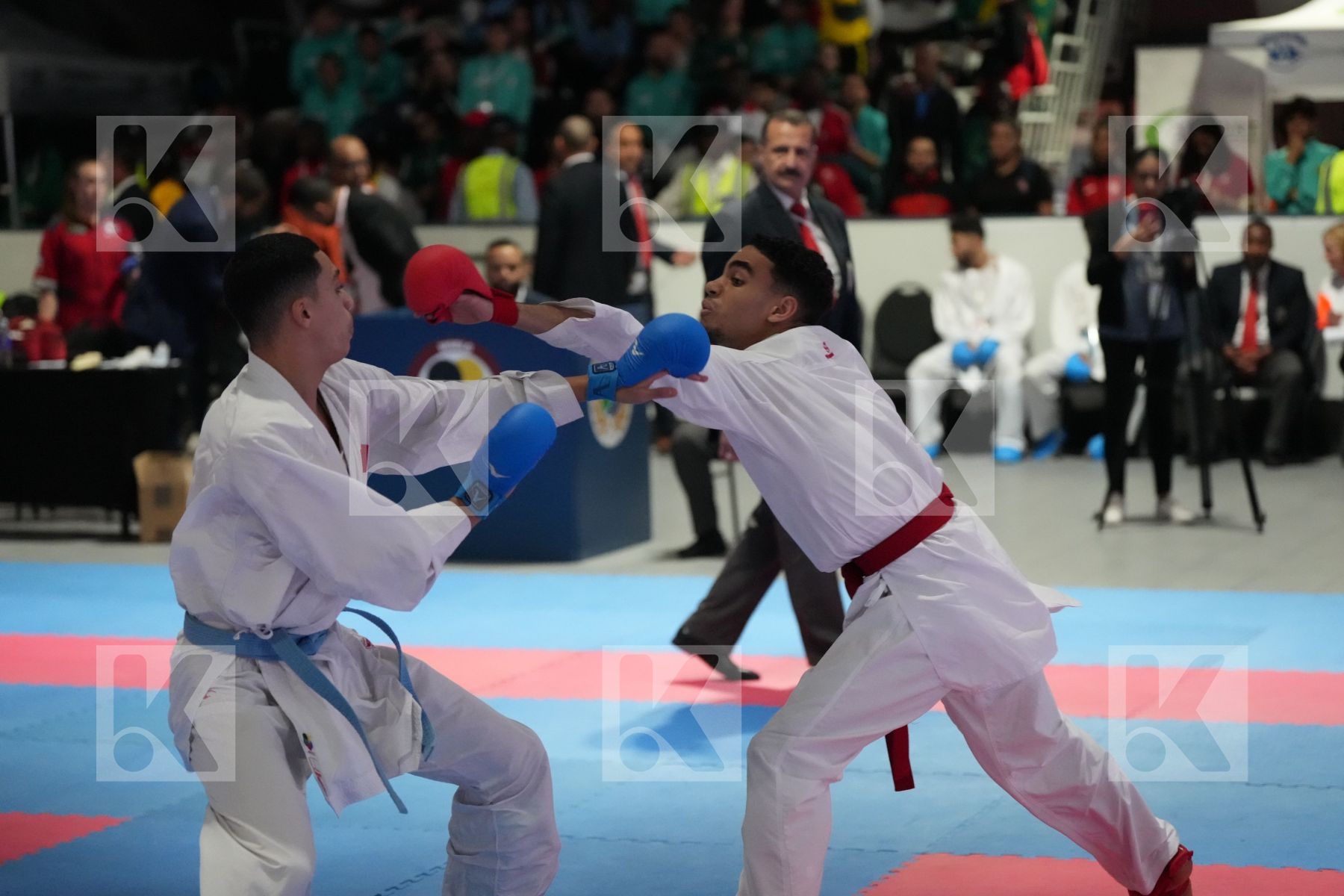 Kumite final bout featuring MOHAMED ANIS SAADI & ZAID SLASSI