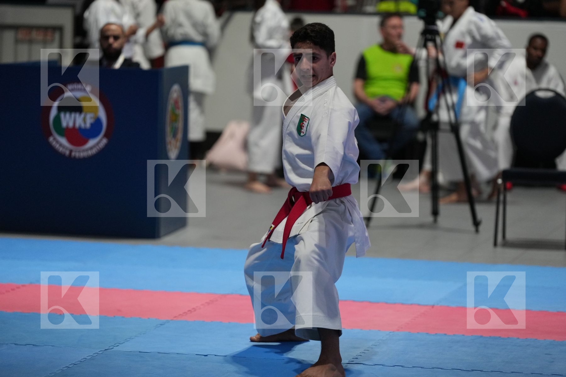 Kata bronze bout featuring BADR EDDINE BENLATRECHE