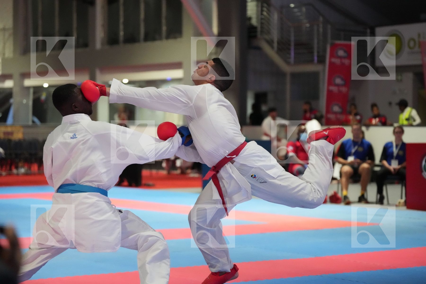 Kumite final bout featuring YOUSSEF BADAWY & TSHIPATA KALALA