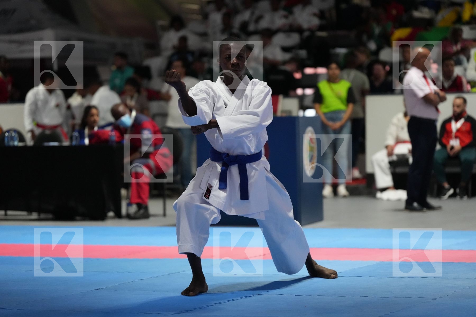 Kata bronze bout featuring TOKA NGANTCHANG MOLIERE