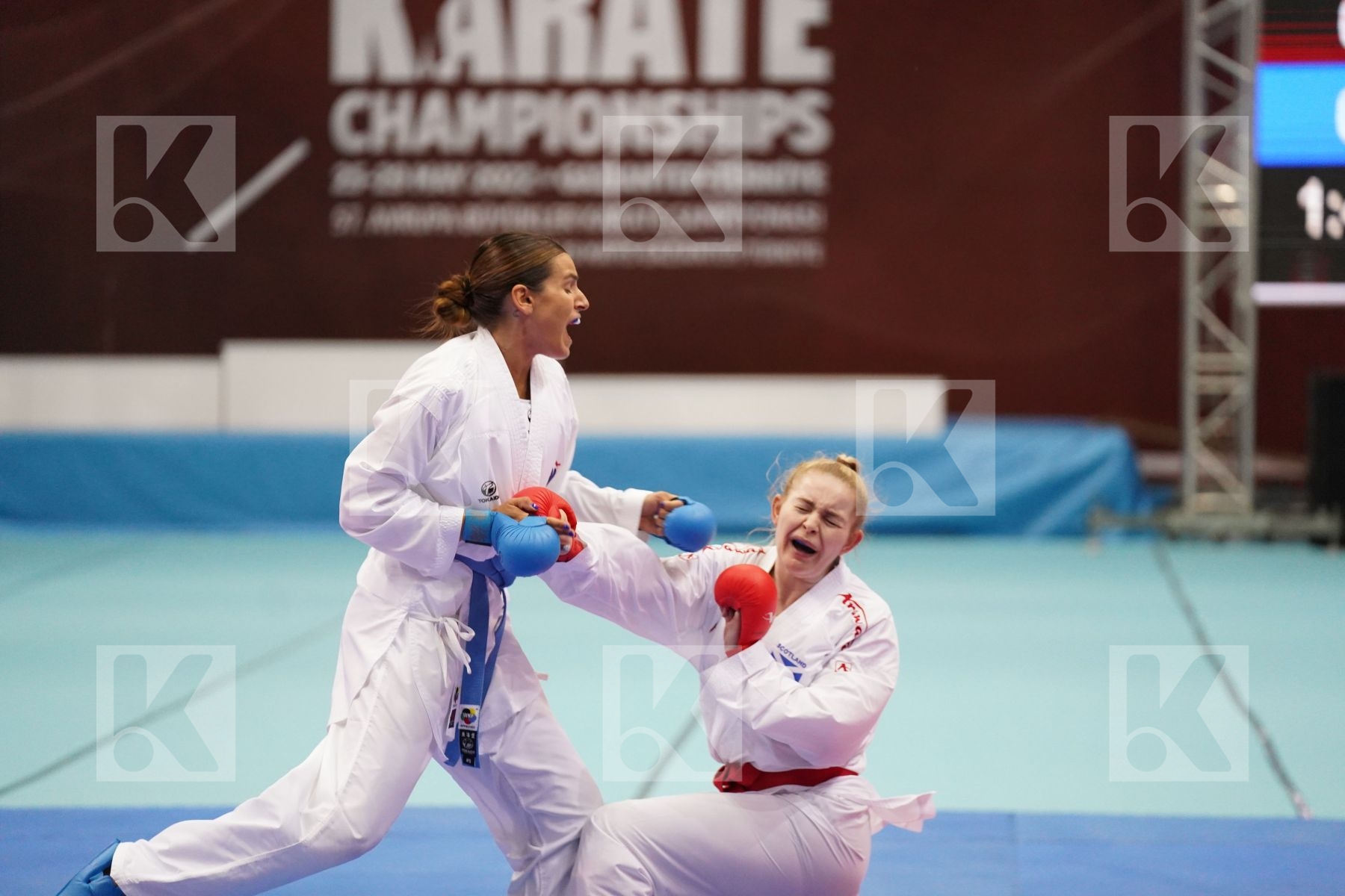 Kumite bronze bout featuring GARCIA NANCY & JUNNER NIAMH