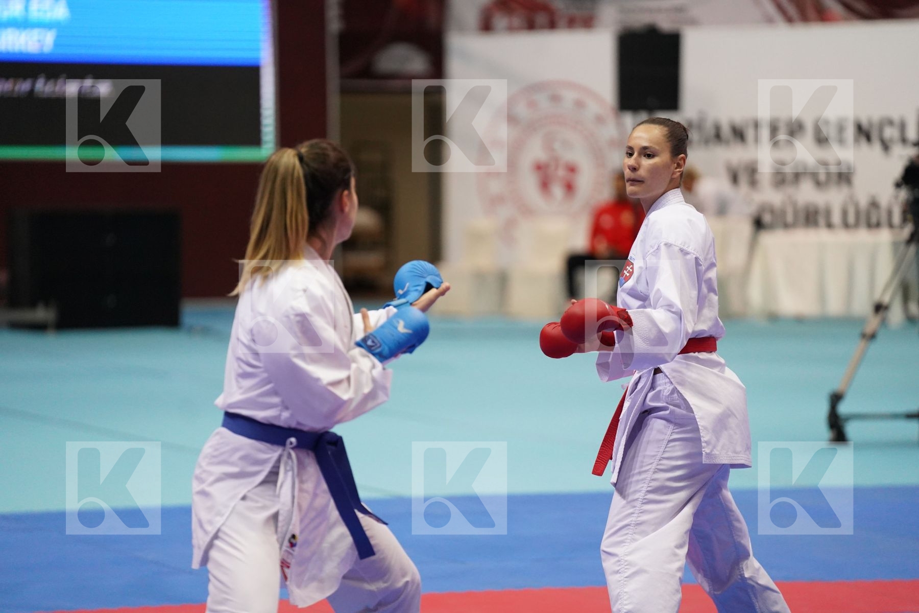 Kumite final bout featuring ELTEMUR EDA & KOPUNOVA MIROSLAVA