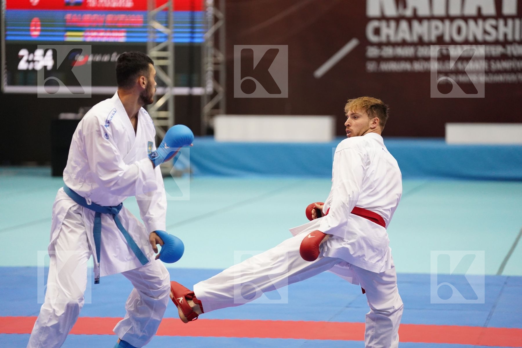 Kumite bronze bout featuring TALIBOV RYZVAN & KOSA TOMAS
