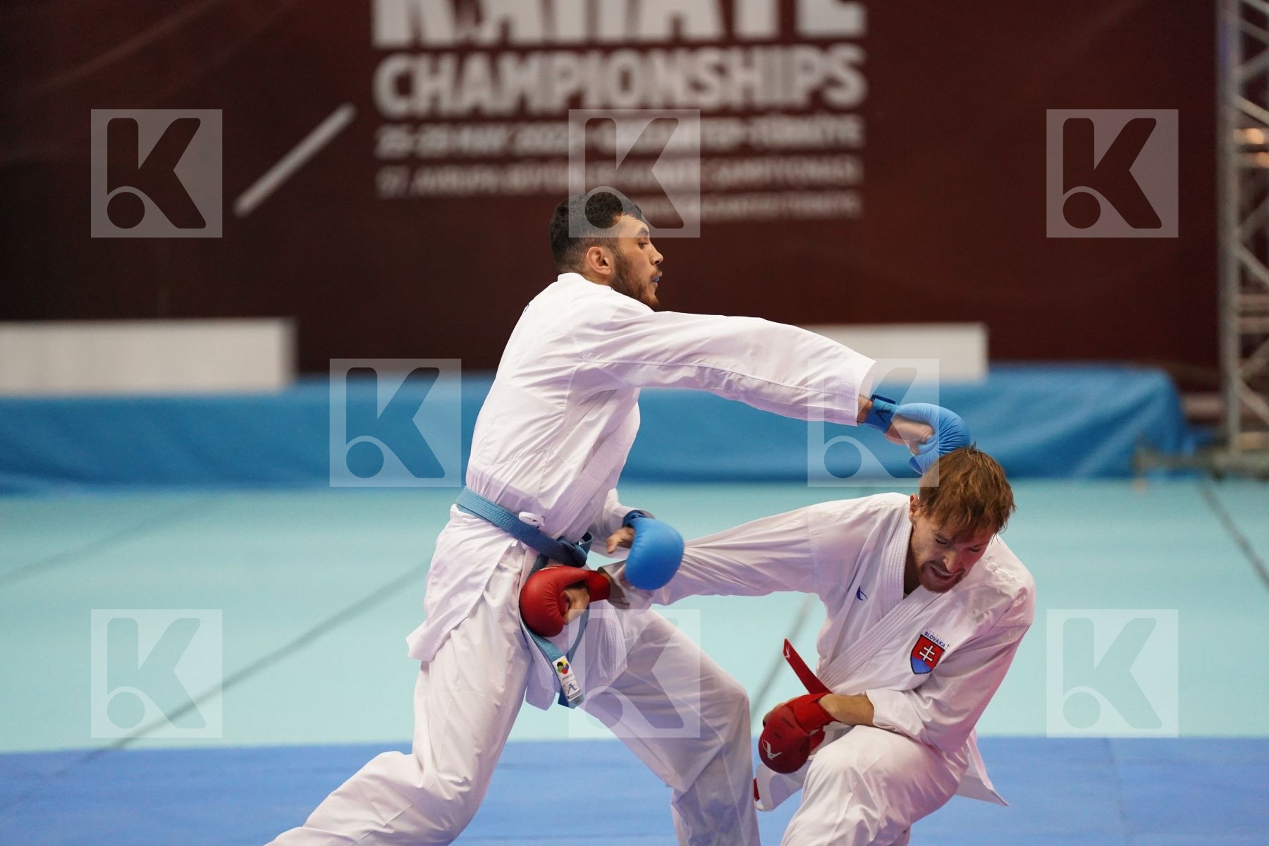 Kumite bronze bout featuring TALIBOV RYZVAN & KOSA TOMAS