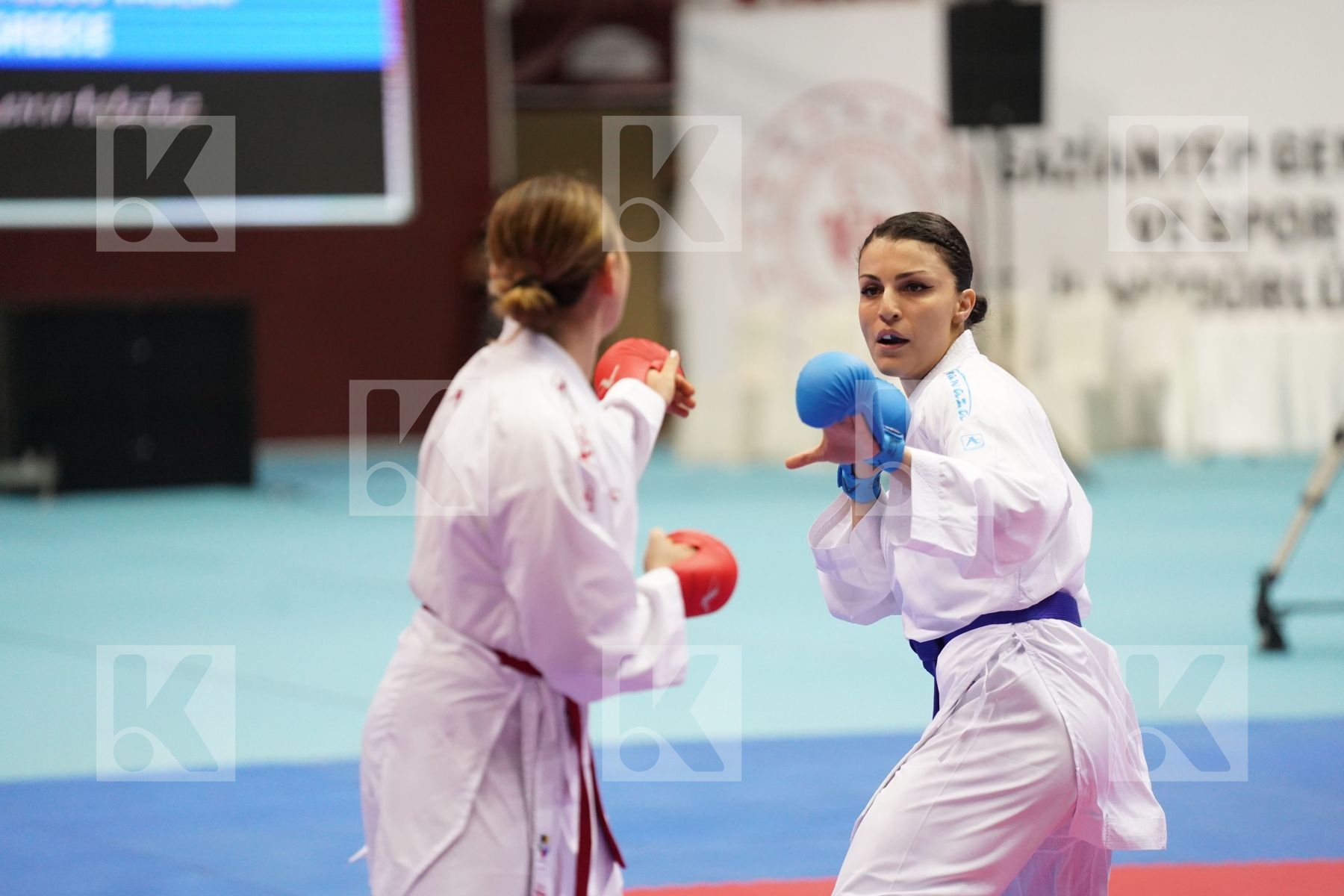 Kumite bronze bout featuring MAKYAN ANITA & PANETSIDOU VASILIKI