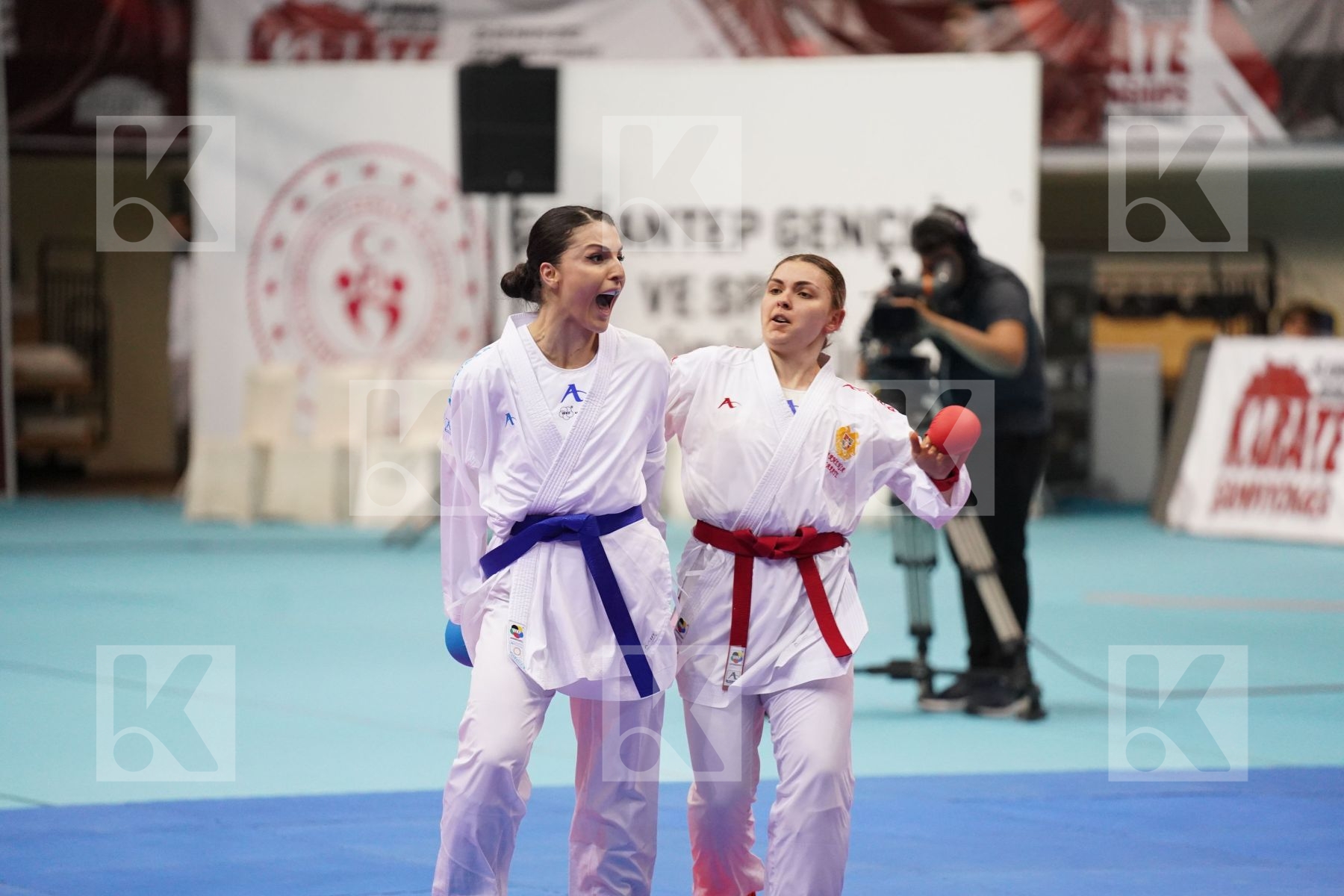 Kumite bronze bout featuring MAKYAN ANITA & PANETSIDOU VASILIKI