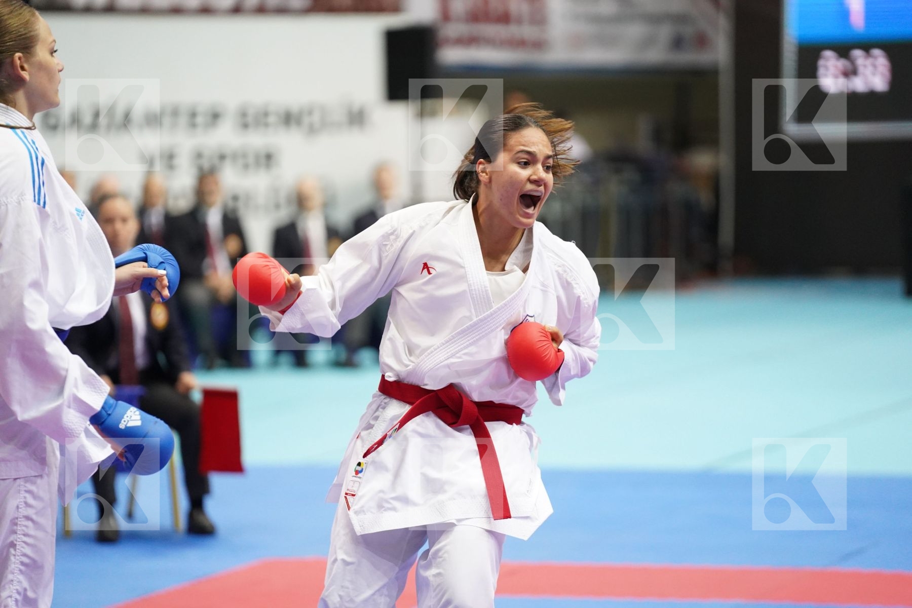 Kumite bronze bout featuring KYDONAKI KYRIAKI & LESJAK LUCIJA