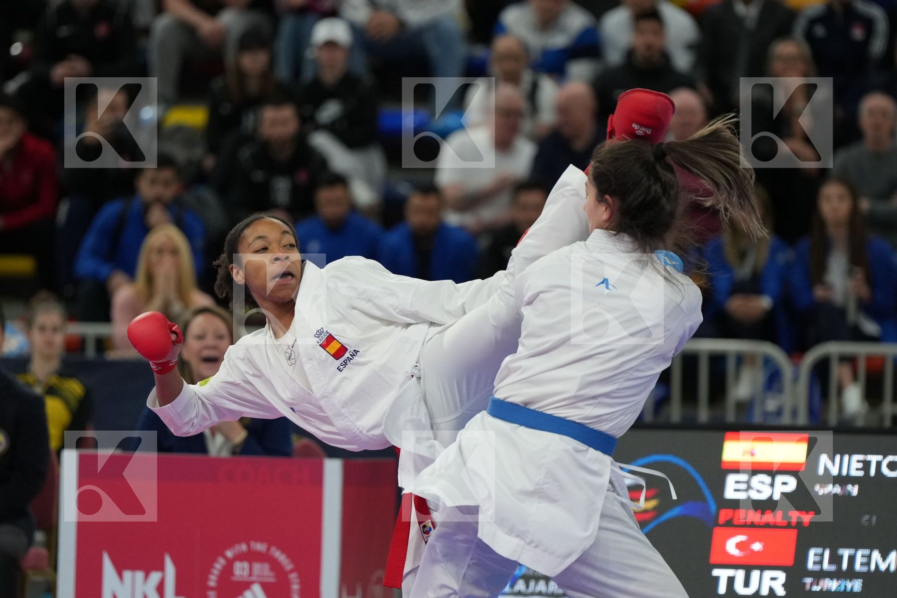 NIETO MEJIAS MARIA ISABEL (SPAIN) vs ELTEMUR EDA (TURKEY) in Female Kumite -68 Kg - bronze bout