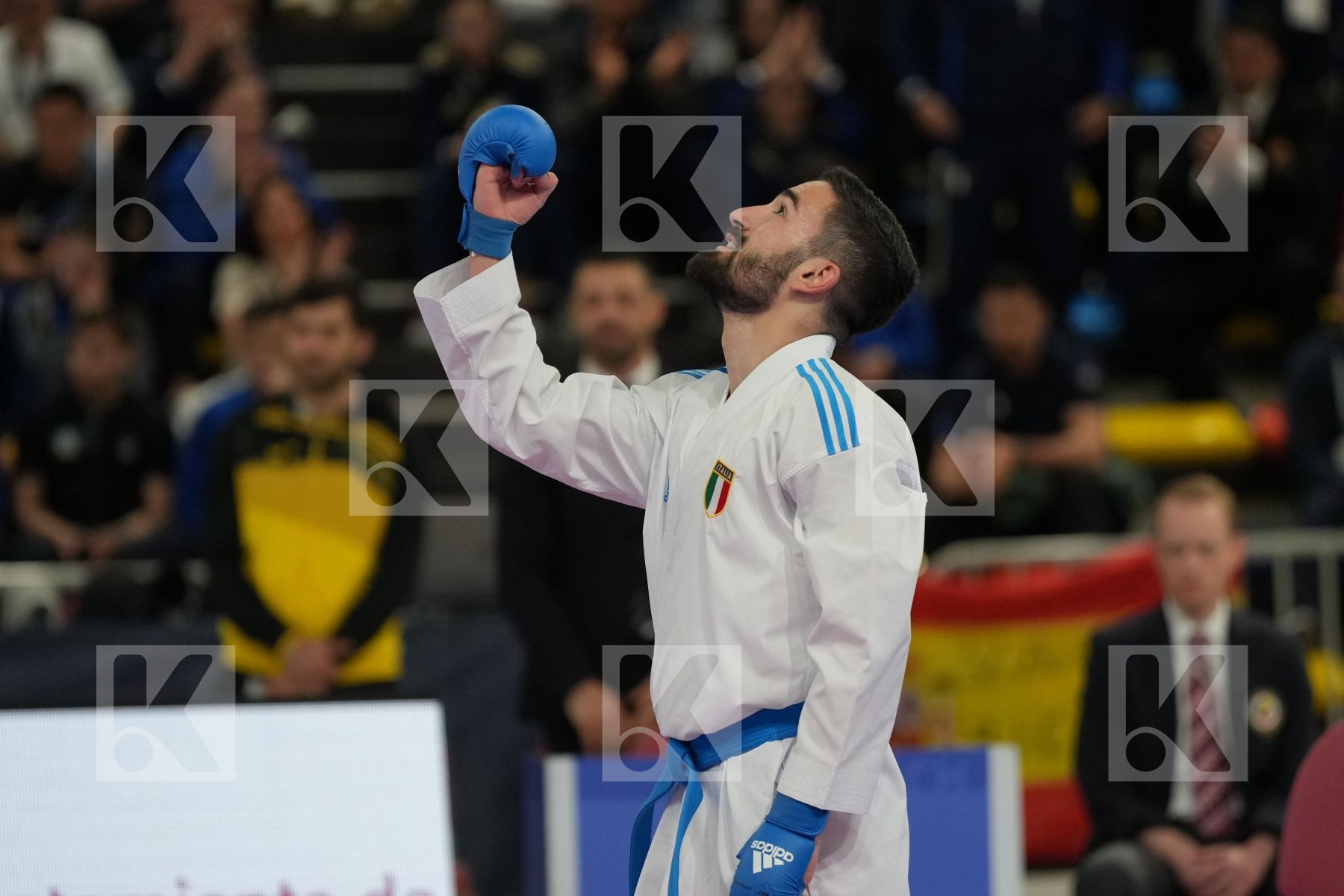 XENOS CHRISTOS-STEFANOS (GREECE) vs CRESCENZO ANGELO (ITALY) in Male Kumite -60 Kg - Final bout