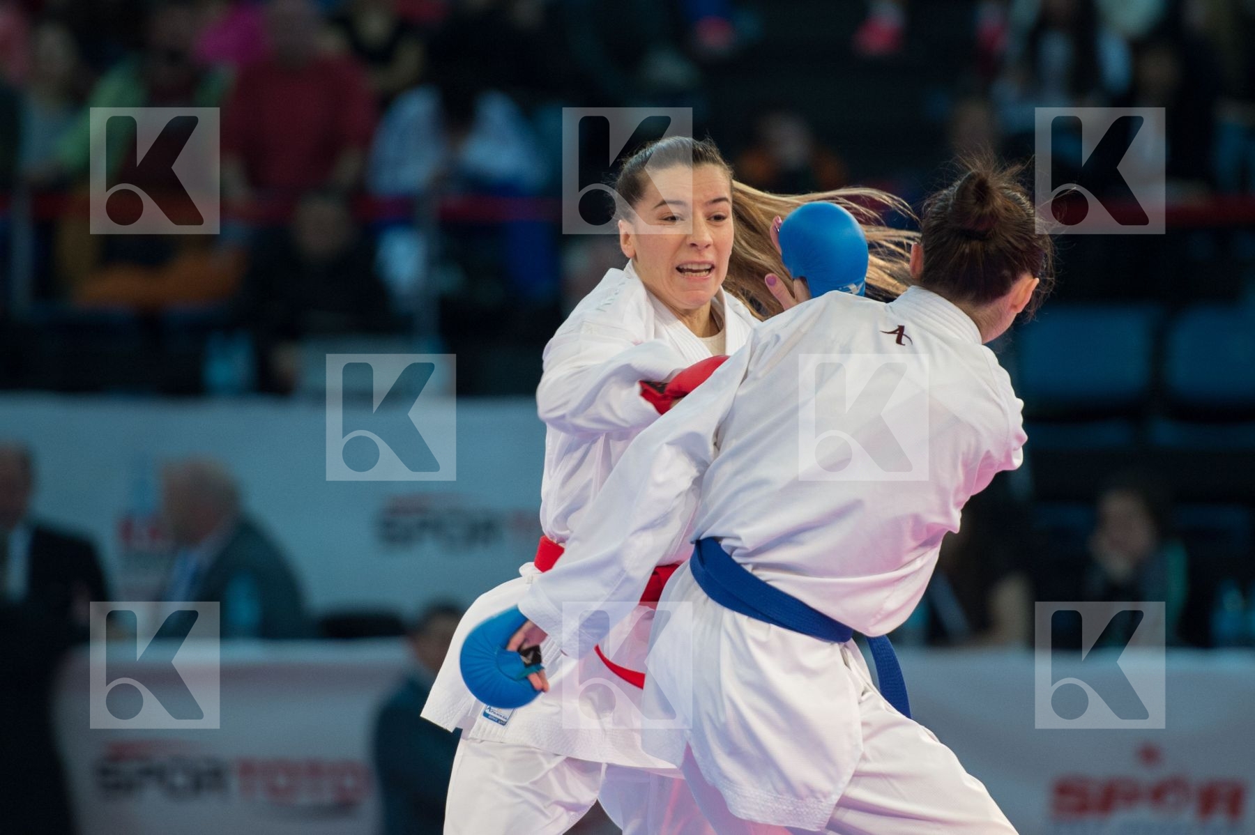 -50 kg bronze match Kryva Kateryna kumite Ozcelik Serap Turkey U
