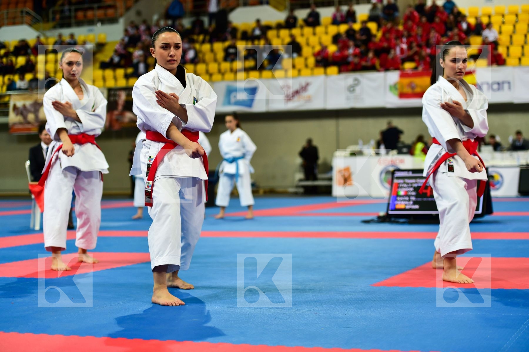 Cadets et Juniors Female Italy Kata Shureido team