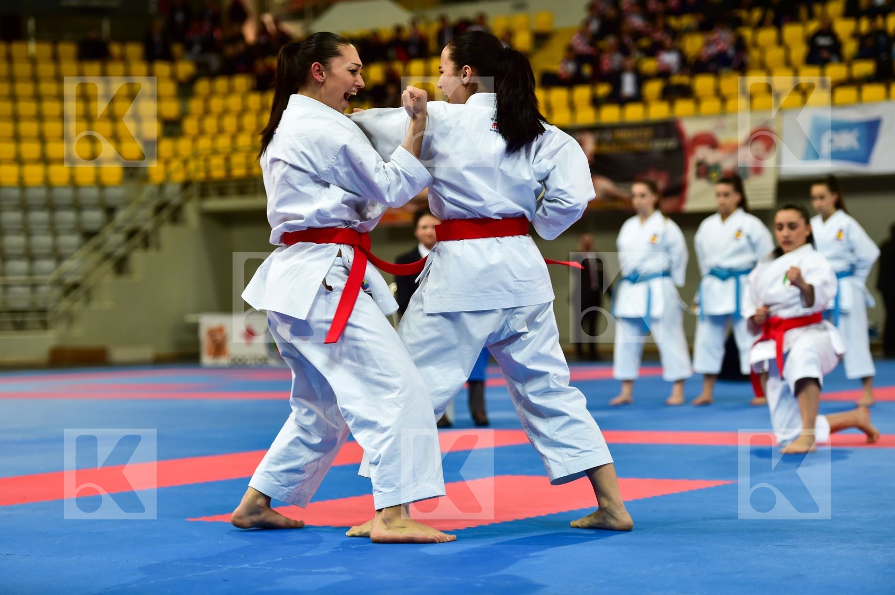 Cadets et Juniors Female Italy Kata Shureido team