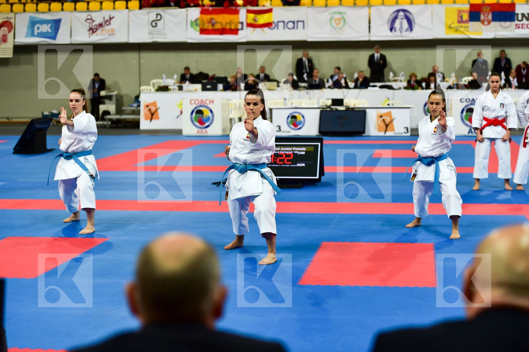 Cadets et Juniors DaeDo Female Kata Spain team