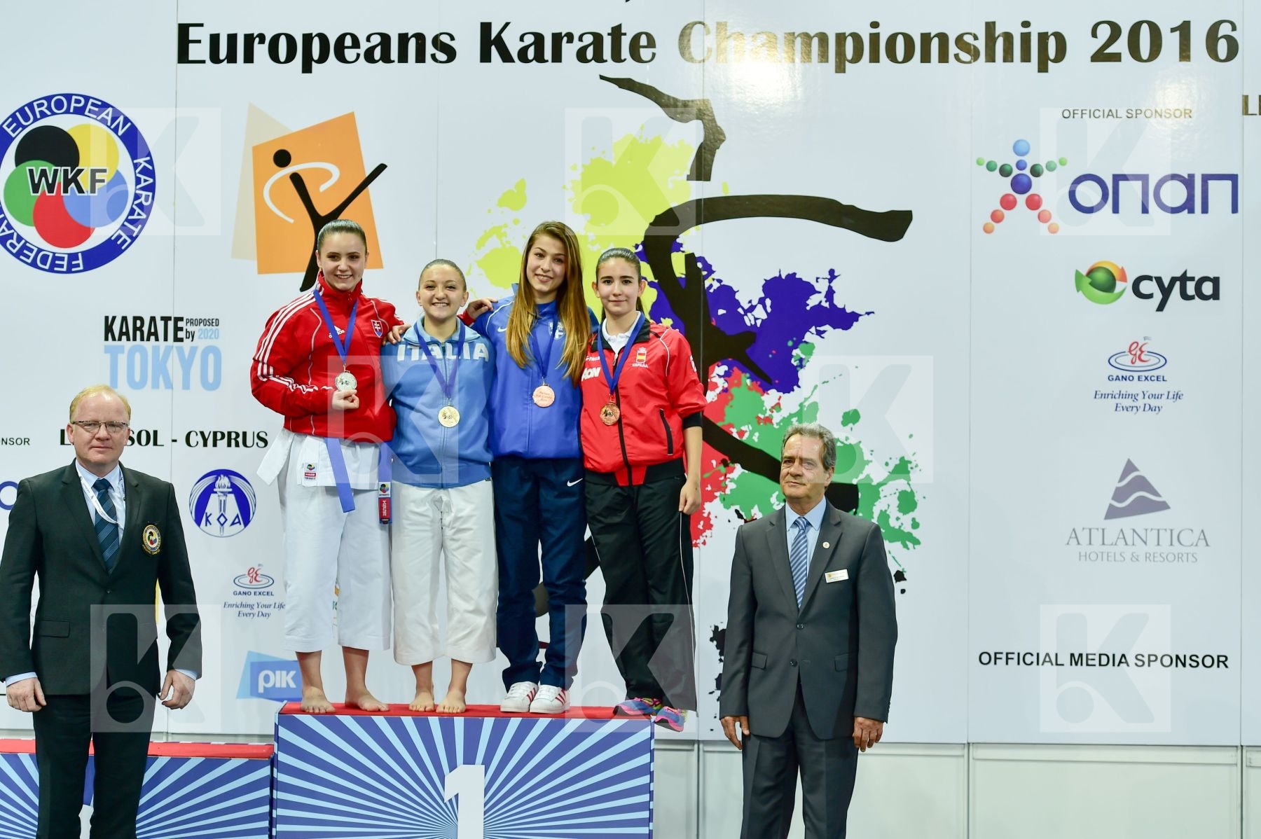 Photo taken during podium of European Cadet, Junior & U21 champi