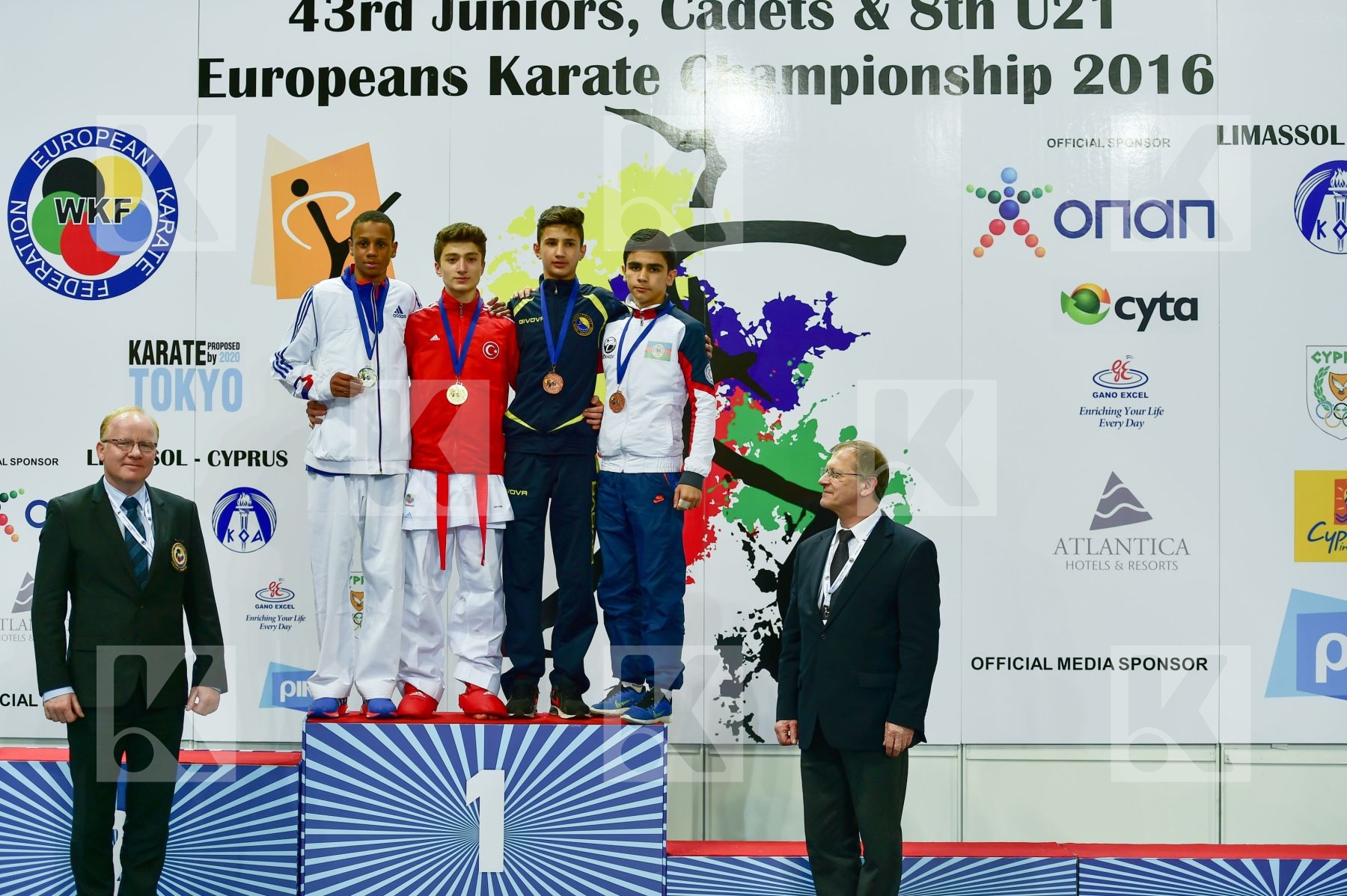 Photo taken during podium of European Cadet, Junior & U21 champi