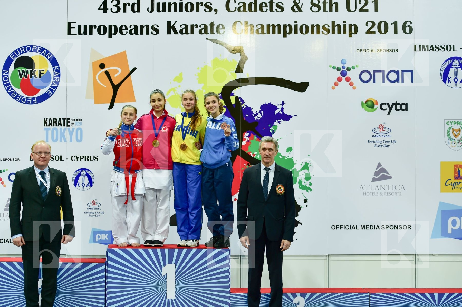 Photo taken during podium of European Cadet, Junior & U21 champi